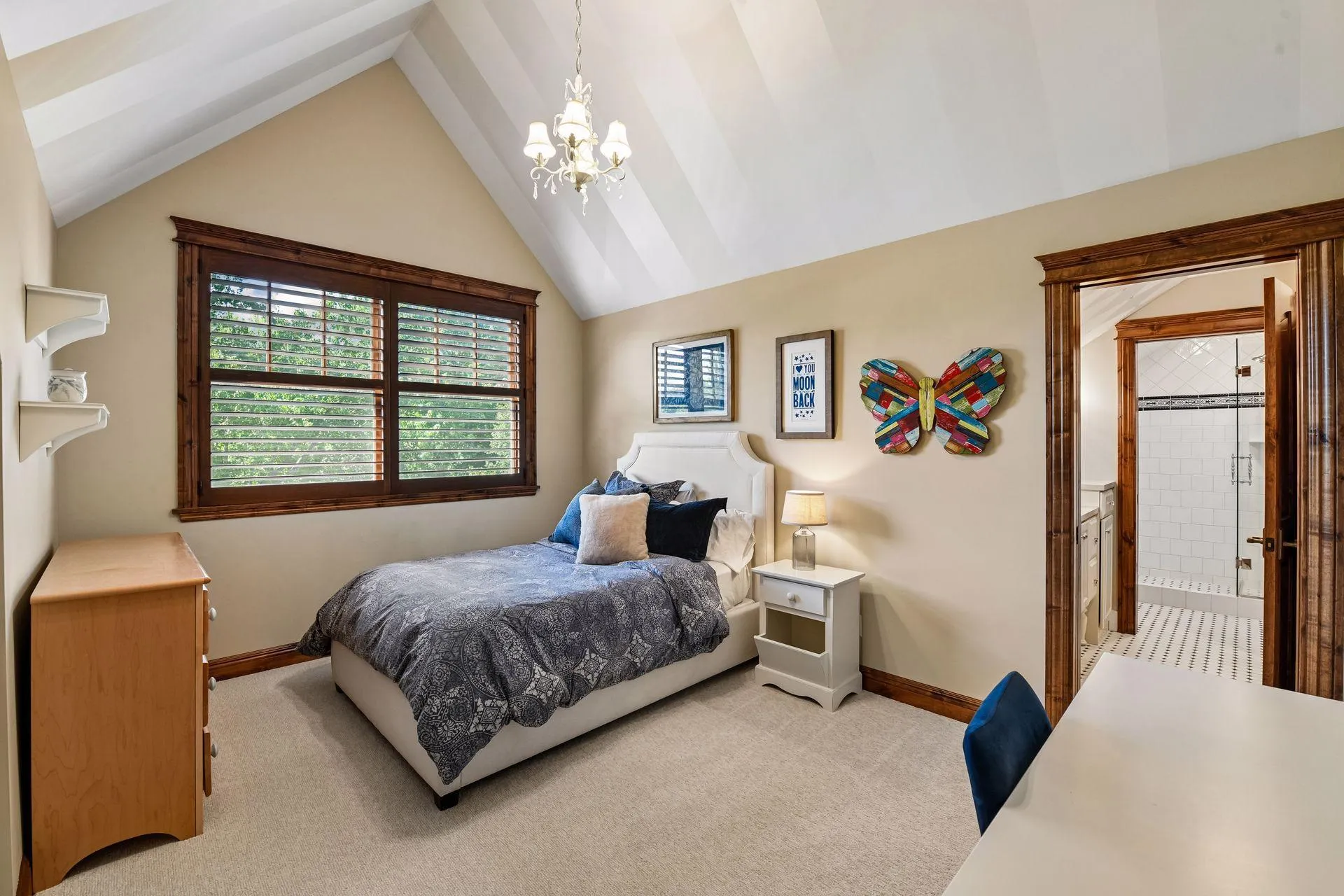 Photo 46 of 20650 Parkview Lane