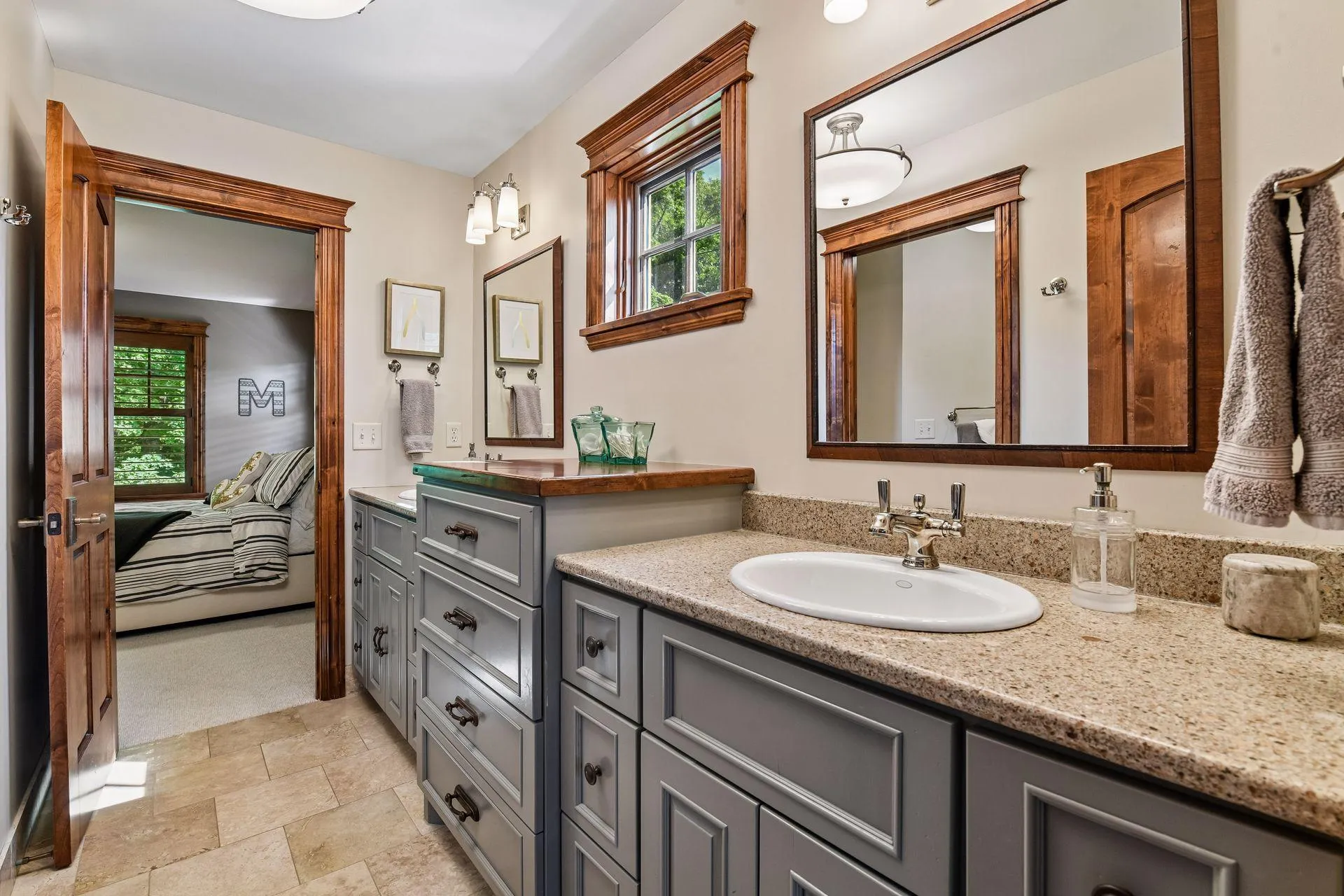 Photo 41 of 20650 Parkview Lane