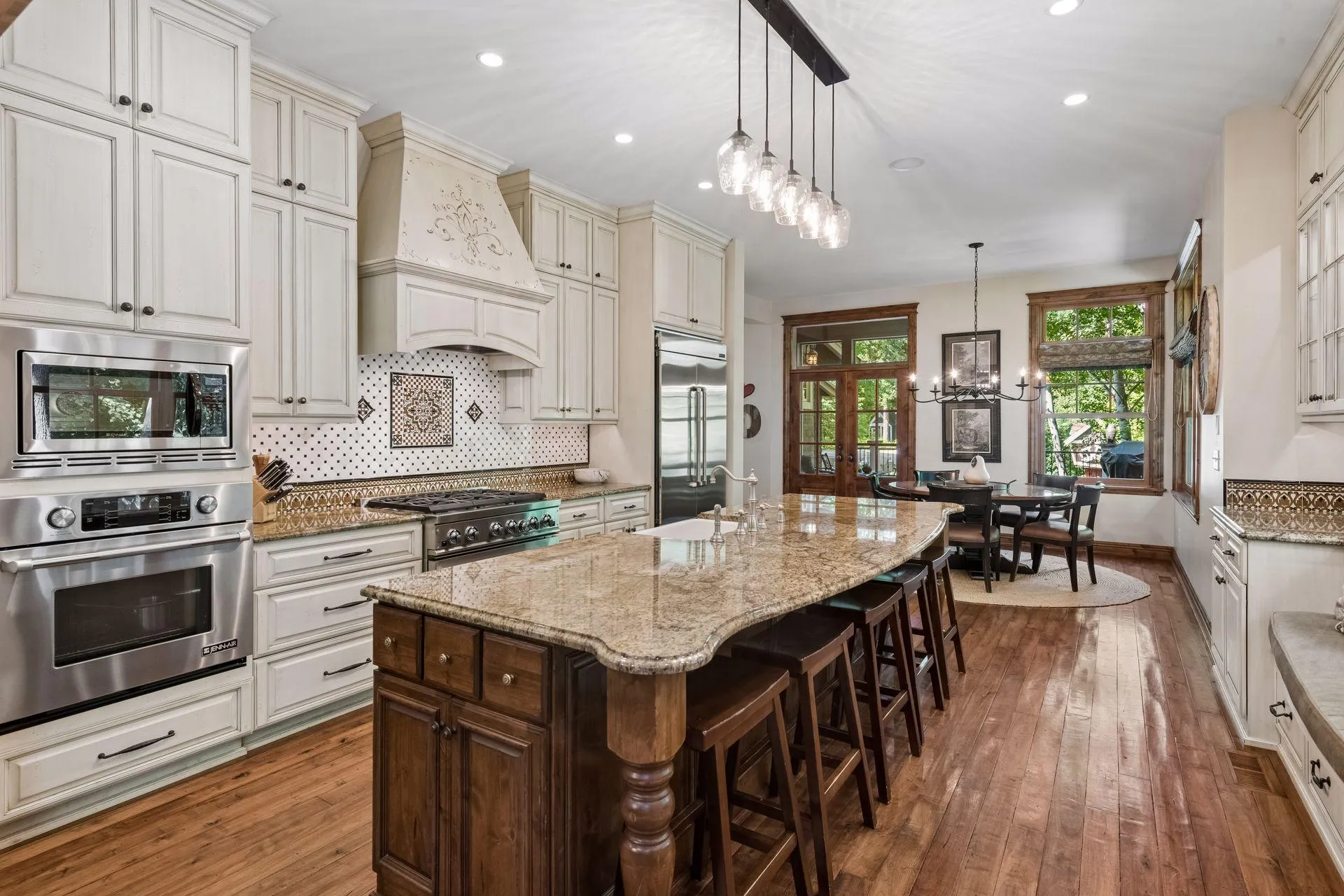 Photo 14 of 20650 Parkview Lane