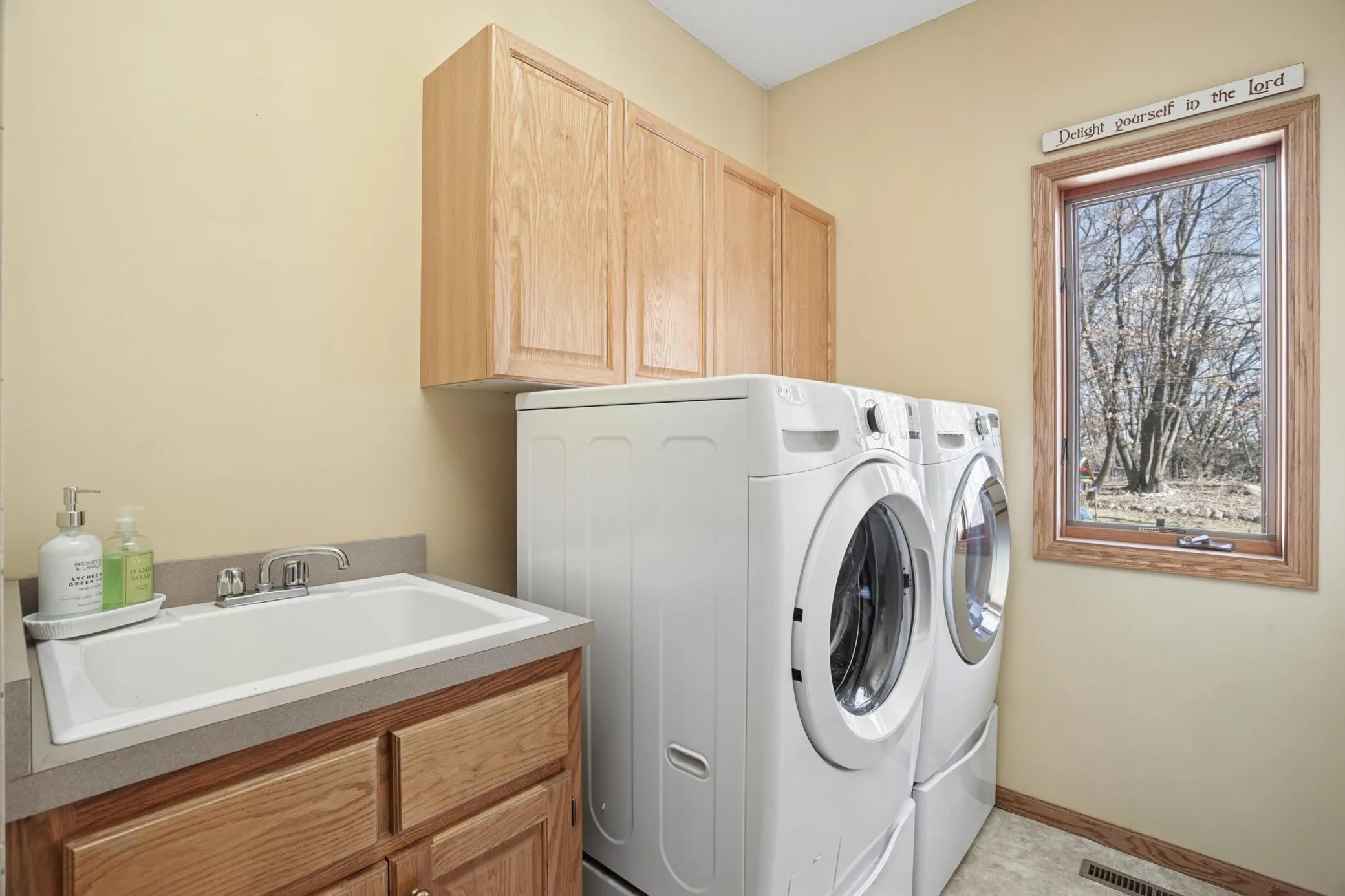 Photo 15 of 6102 Wildwood Way