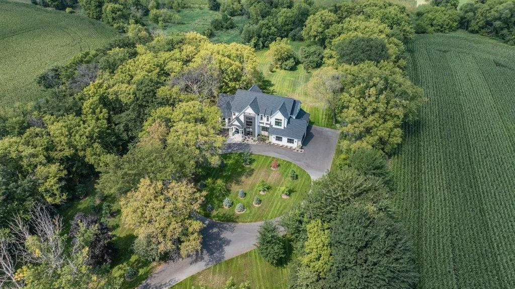 Photo 57 of 9414 Us-12
