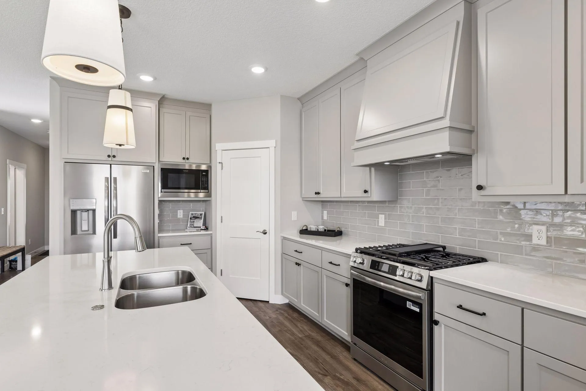 Photo 8 of 988 Turner Lane