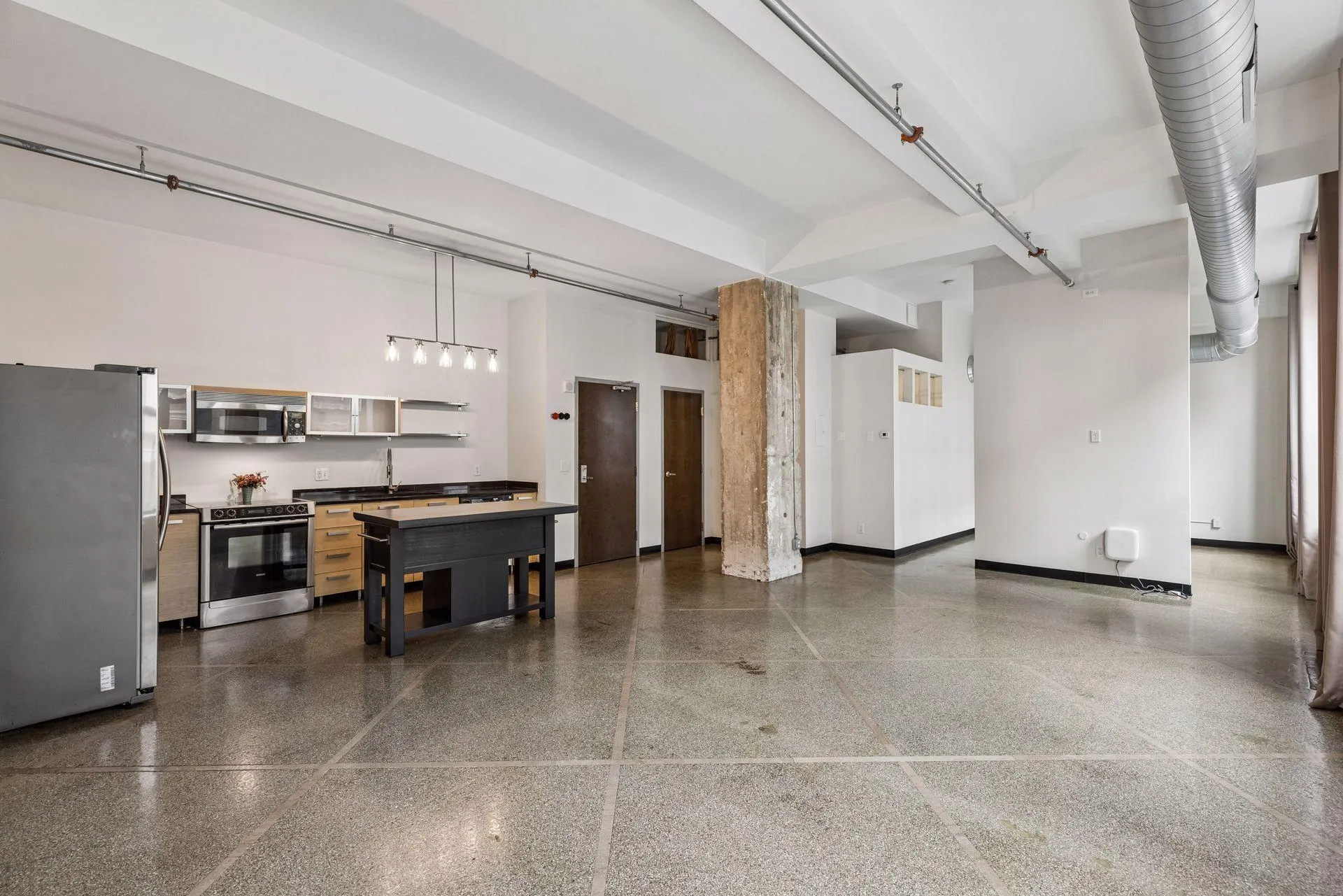 Photo 11 of 350 Saint Peter Street Unit 903