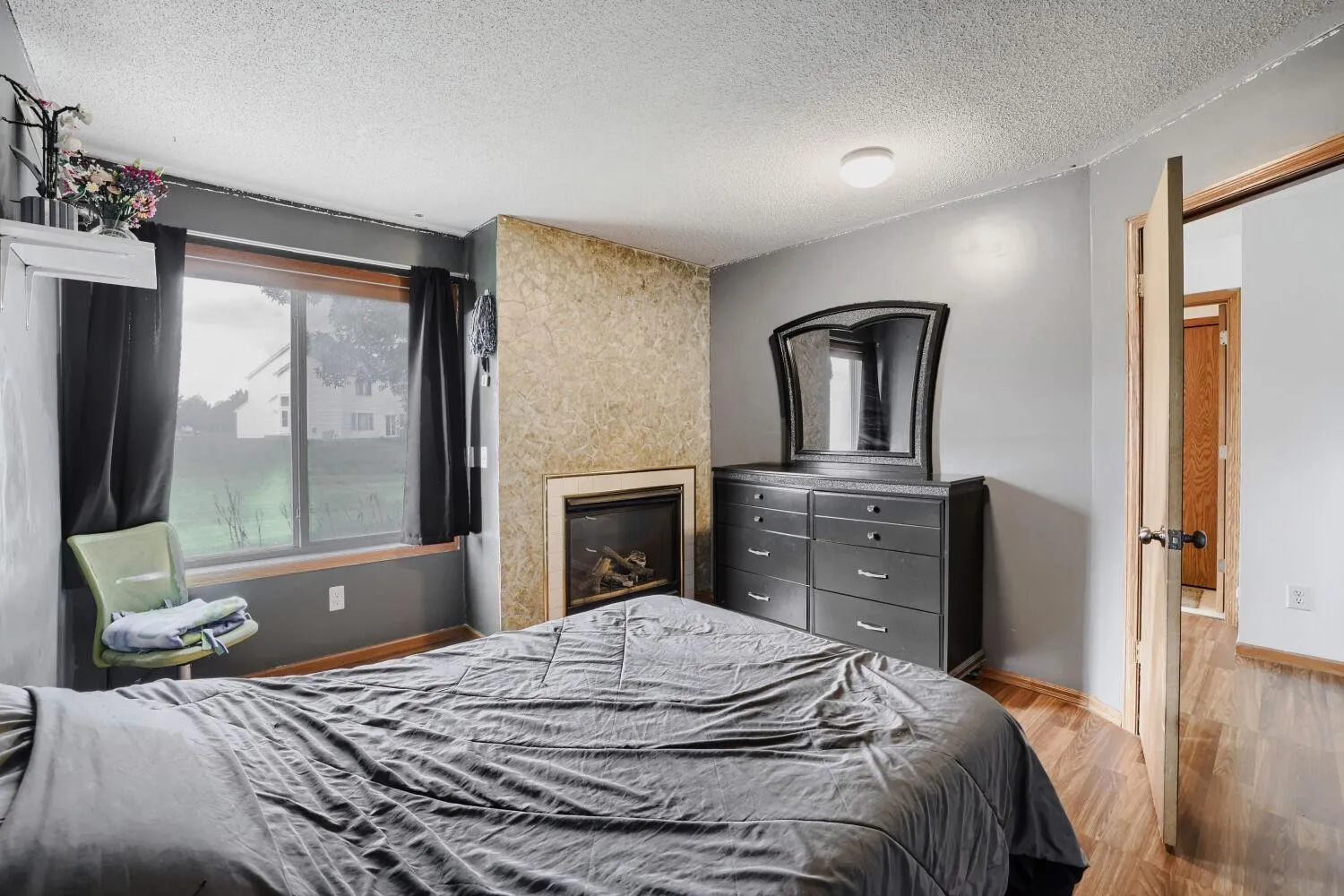 Photo 21 of 15663 Finch Avenue