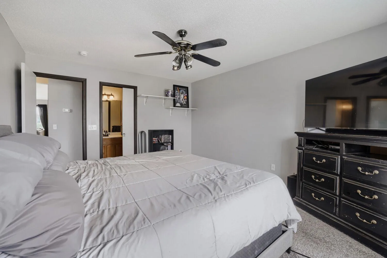 Photo 16 of 15663 Finch Avenue