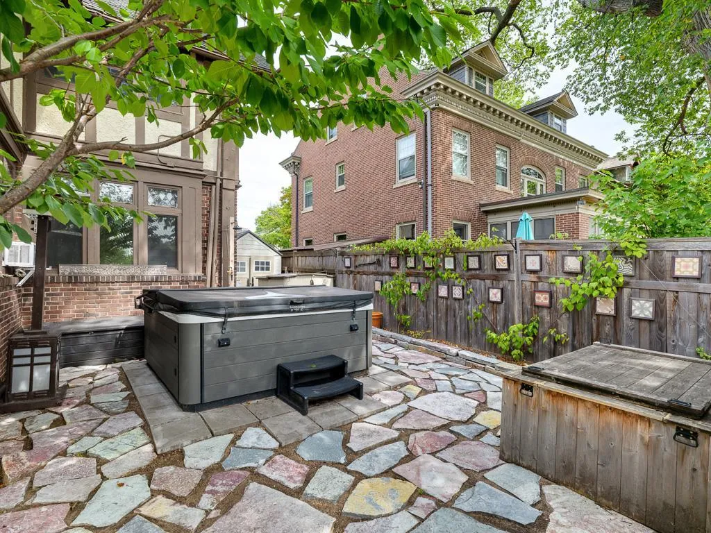 Photo 40 of 754 Linwood Avenue