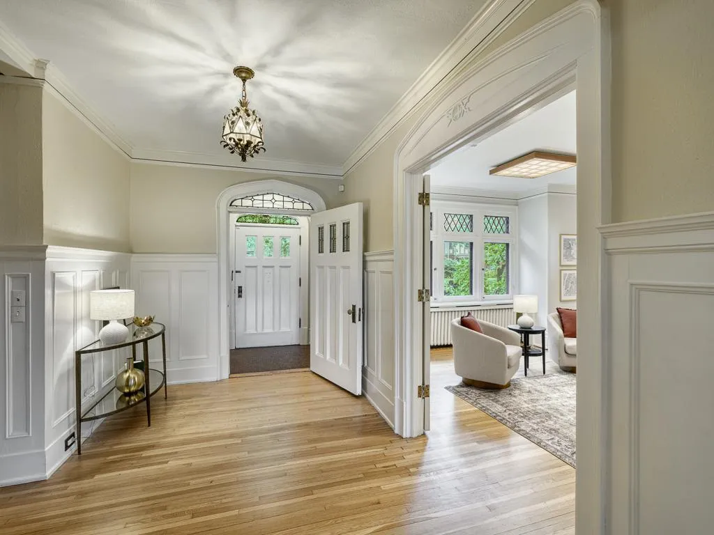 Photo 10 of 754 Linwood Avenue