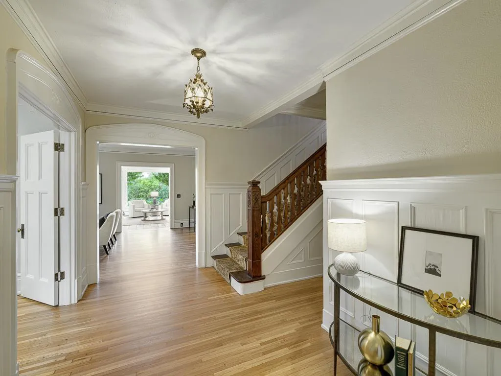 Photo 5 of 754 Linwood Avenue