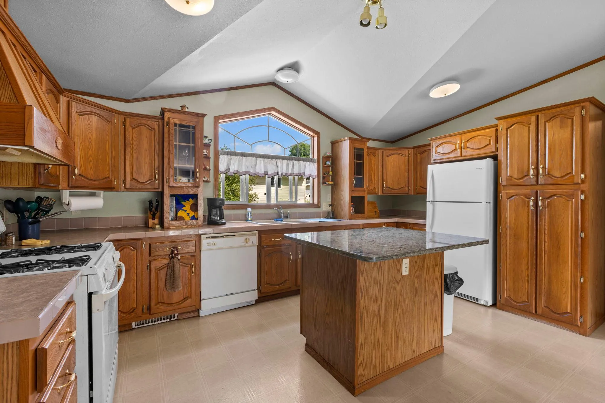 Photo 10 of 641 240th Street