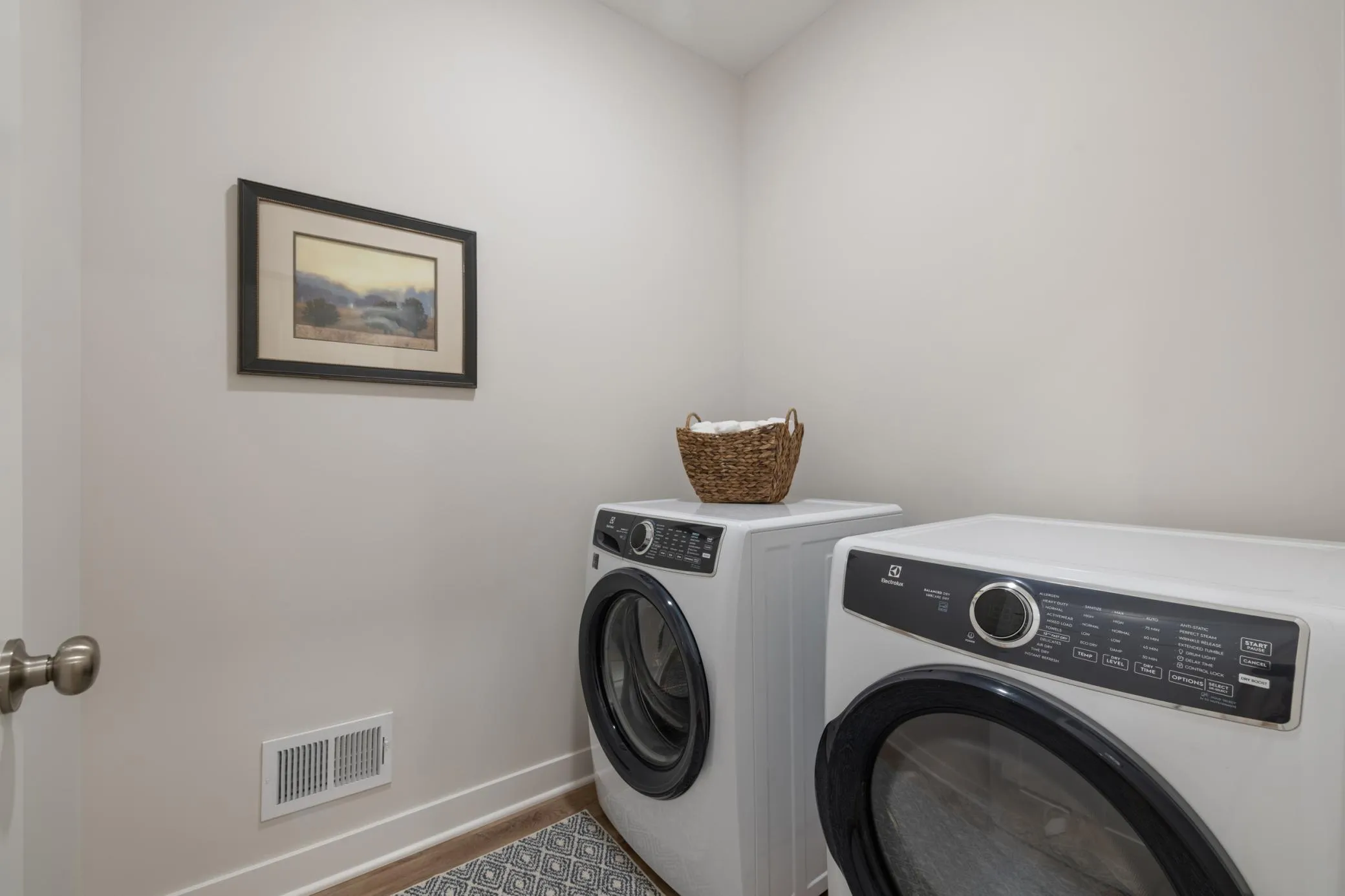 Photo 11 of 4873 127th Ne Circle