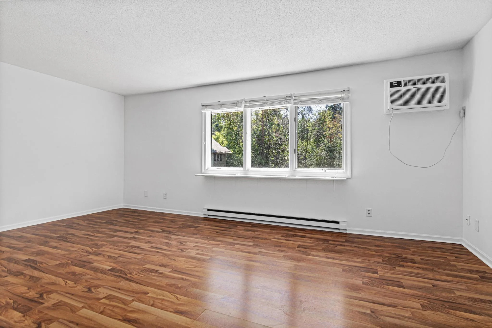 Photo 4 of 14687 62nd N Street Unit #1