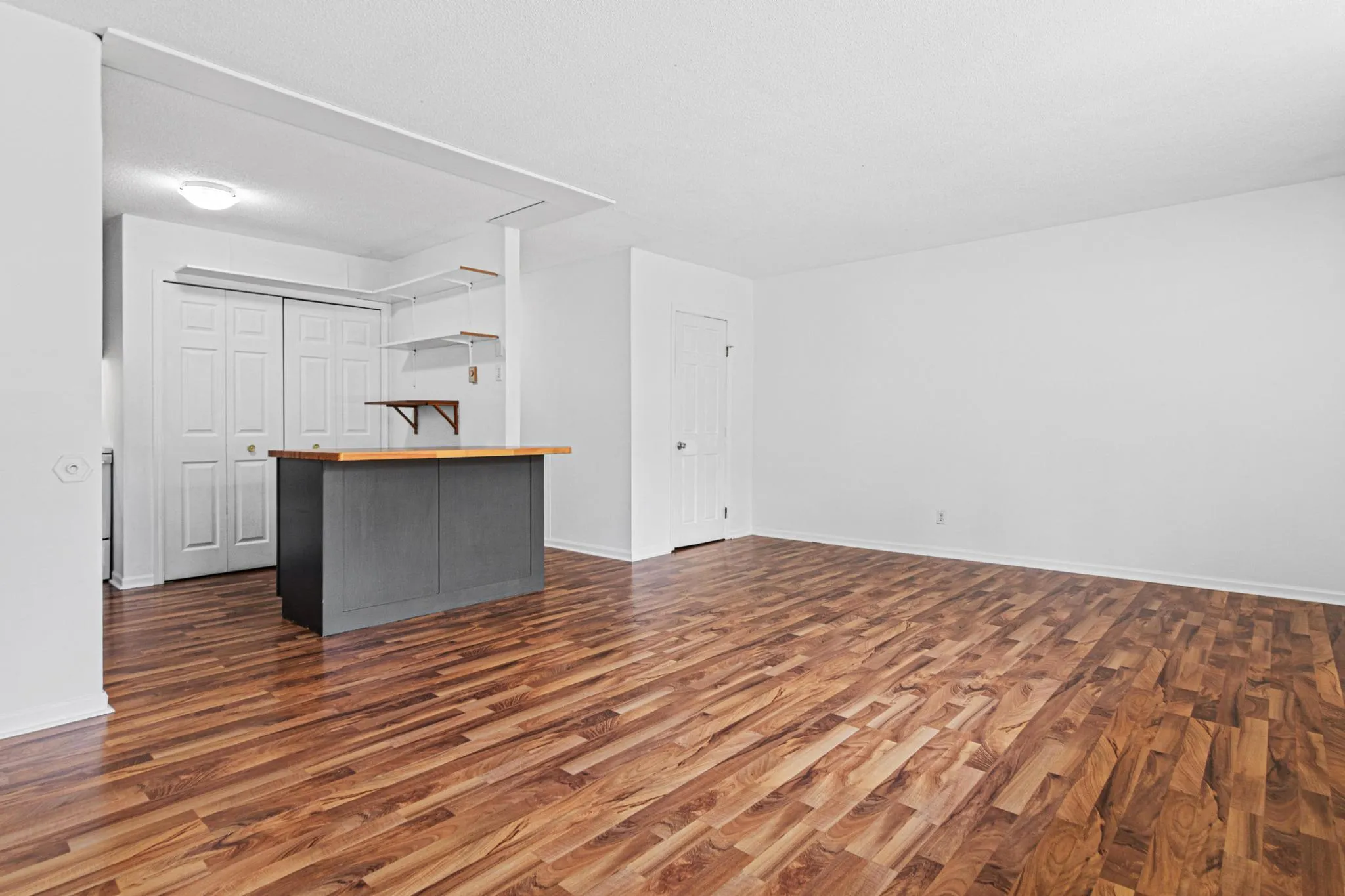 Photo 9 of 14687 62nd N Street Unit #1