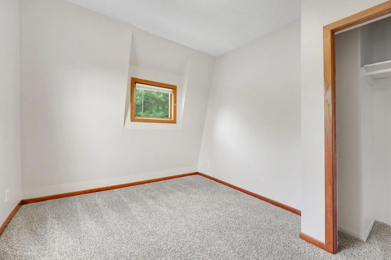Photo 22 of 129 W 33rd Street