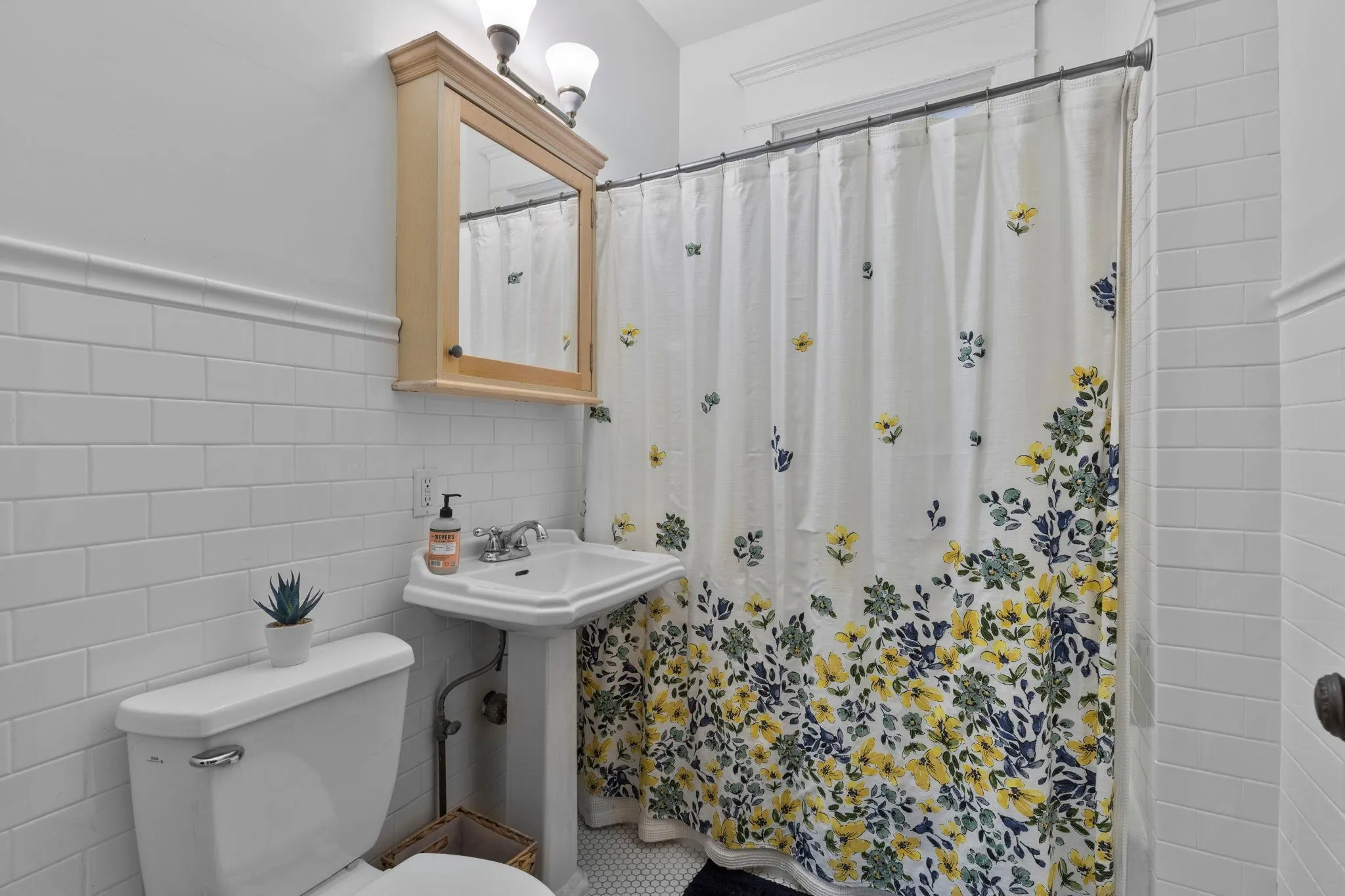 Photo 20 of 1032 Portland Avenue