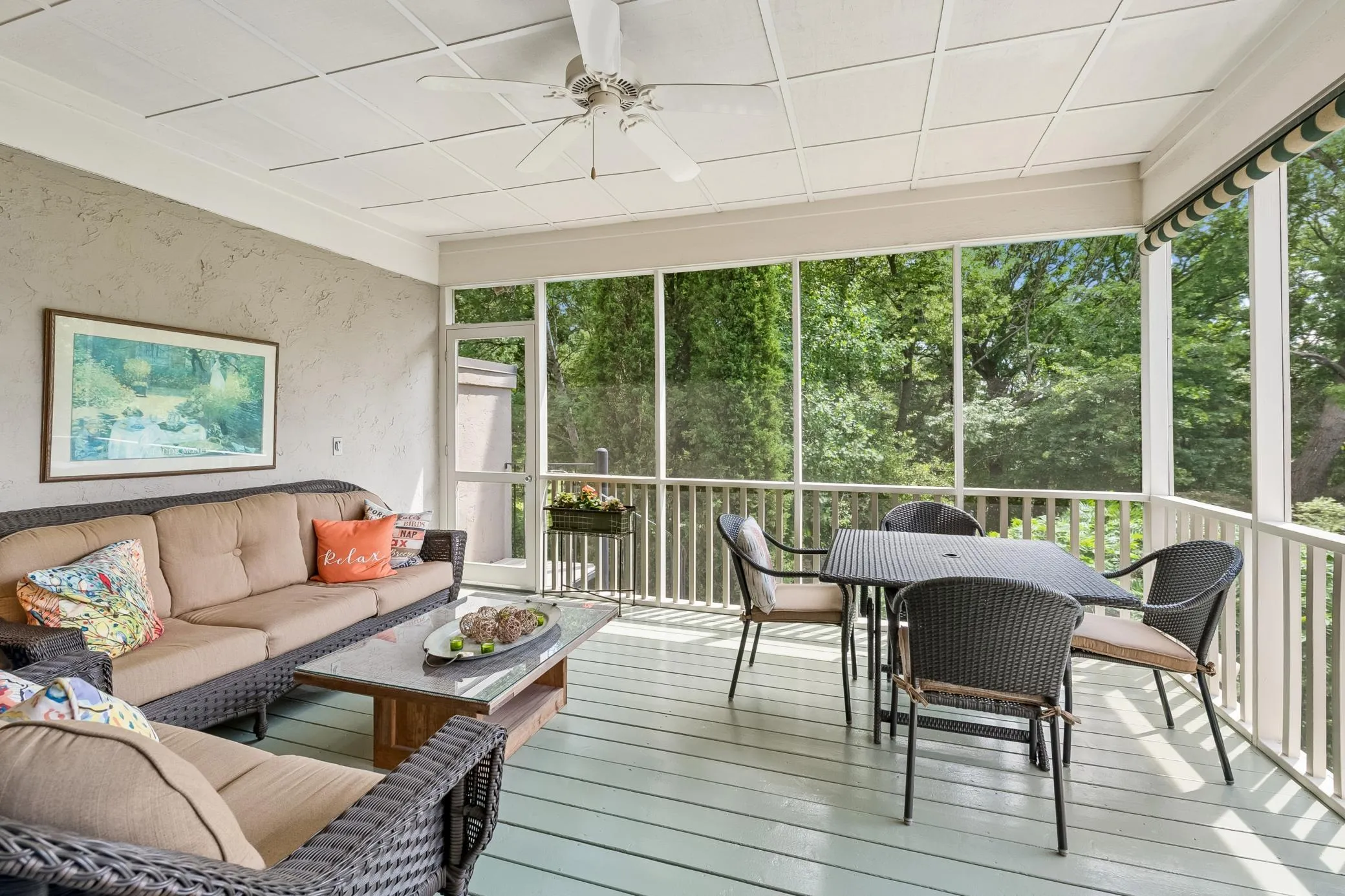 Photo 5 of 1329 Waterford Drive