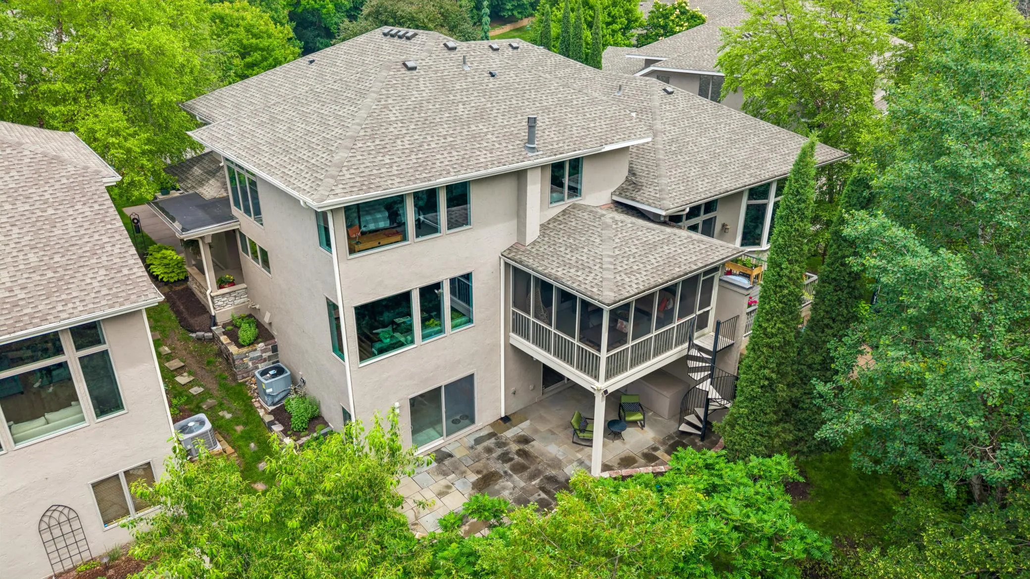 Photo 6 of 1329 Waterford Drive