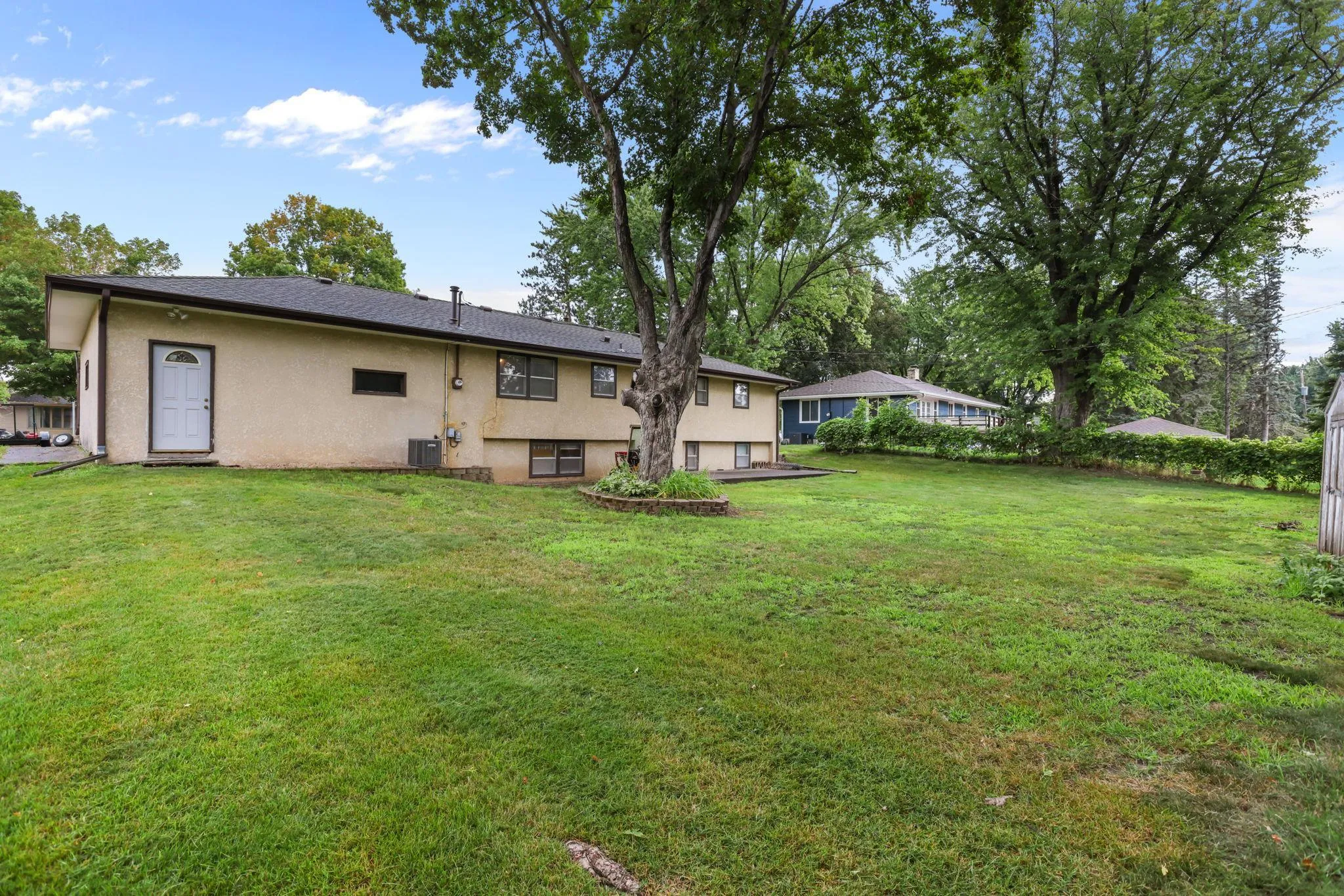 Photo 34 of 21609 Ahlstrom Avenue