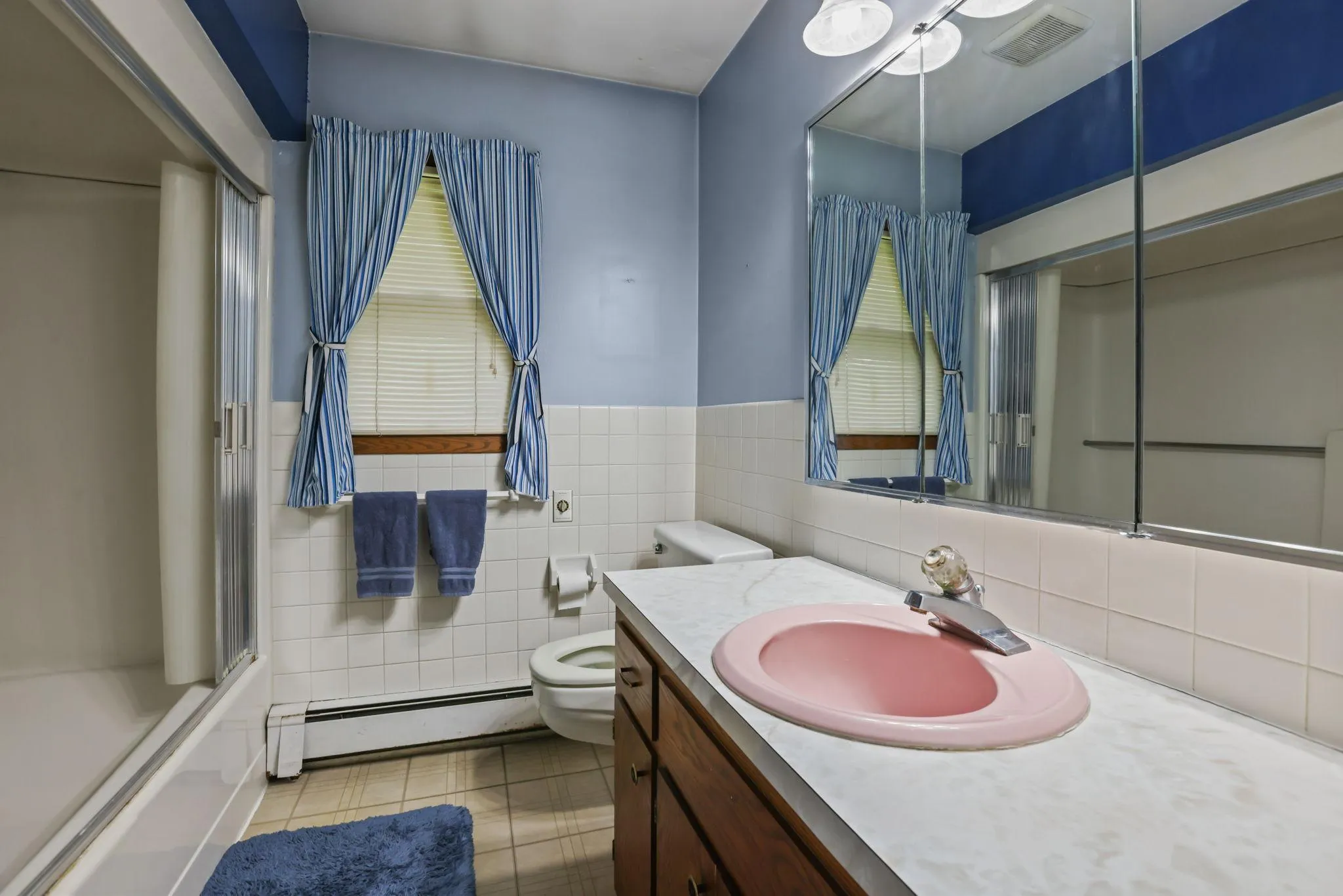 Photo 17 of 21609 Ahlstrom Avenue