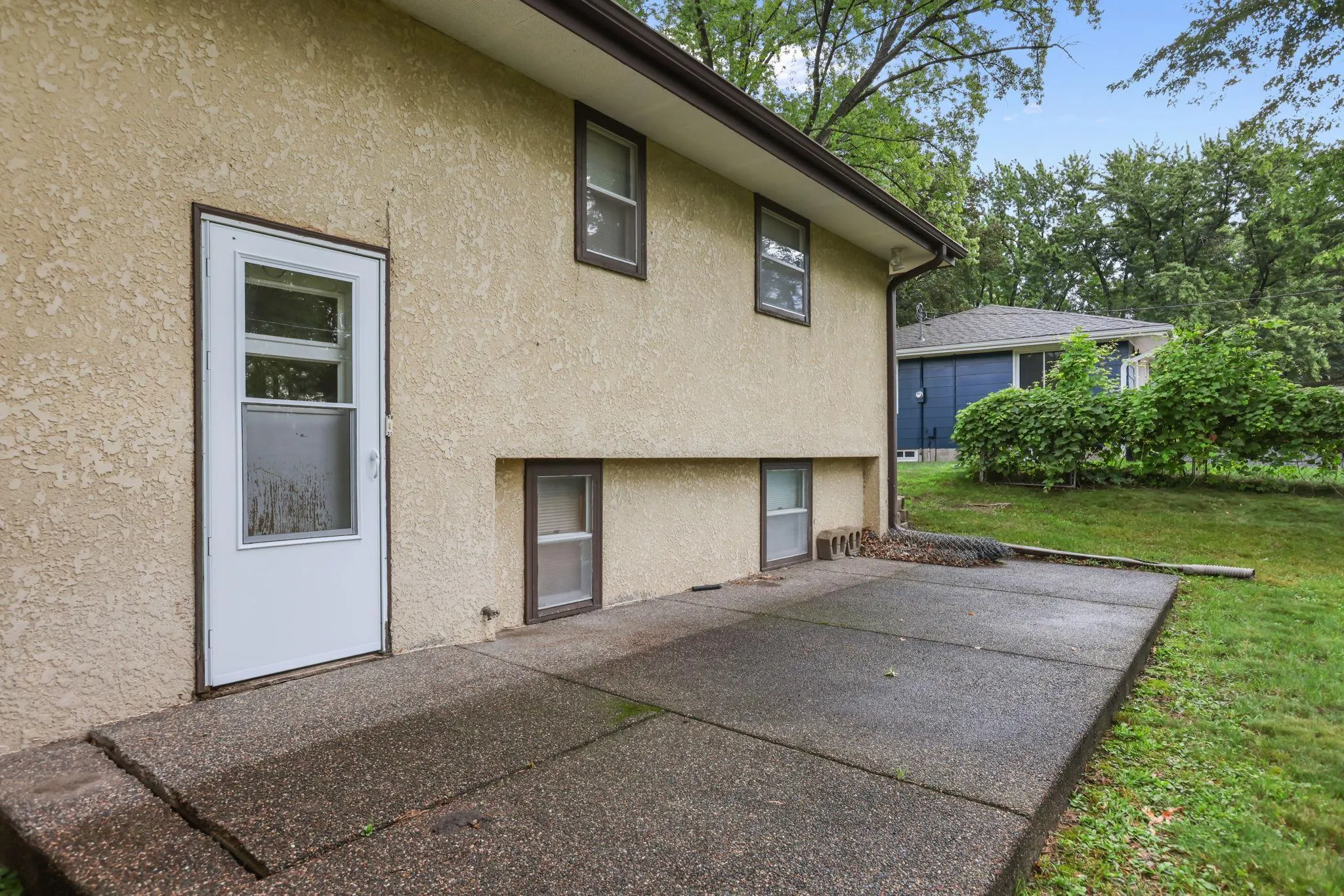 Photo 32 of 21609 Ahlstrom Avenue