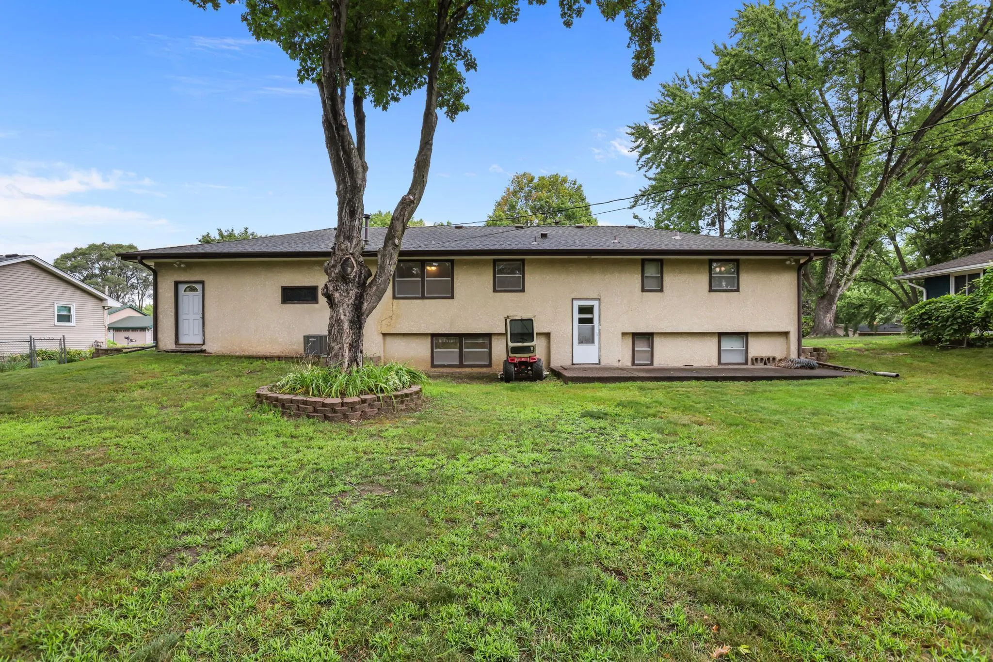 Photo 37 of 21609 Ahlstrom Avenue