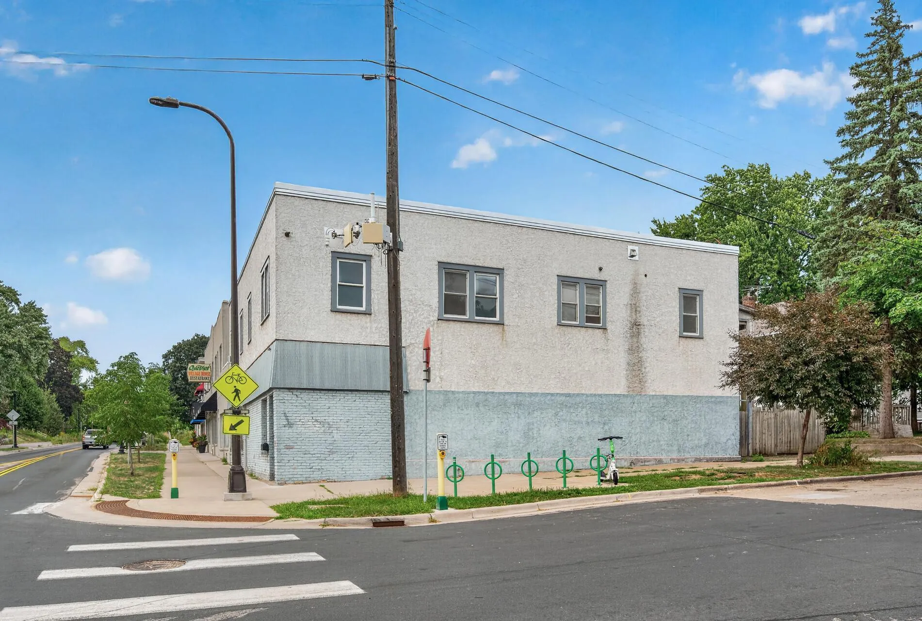 Photo 49 of 2201 Johnson Ne Street