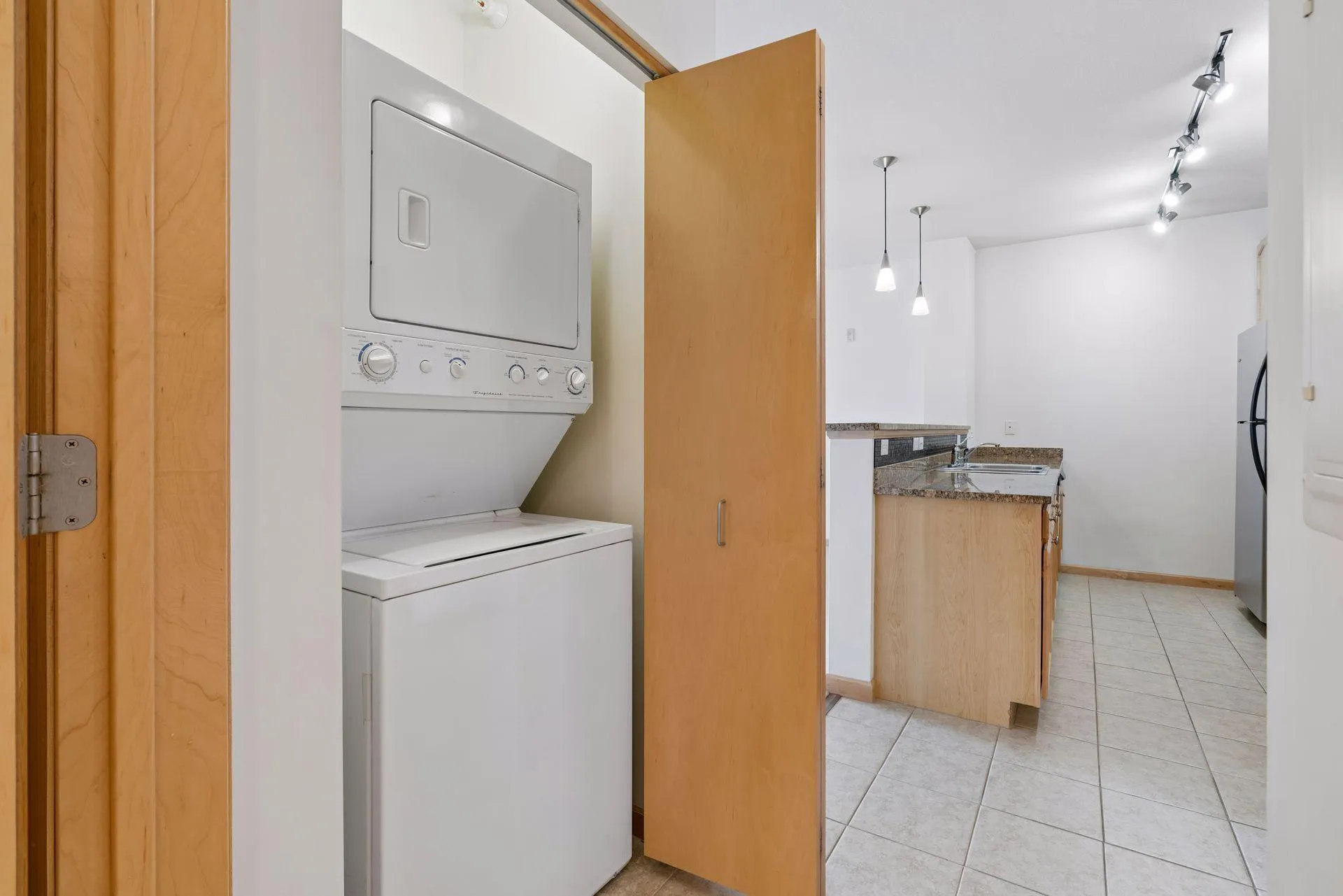 Photo 15 of 7600 Lyndale S Avenue Unit 204