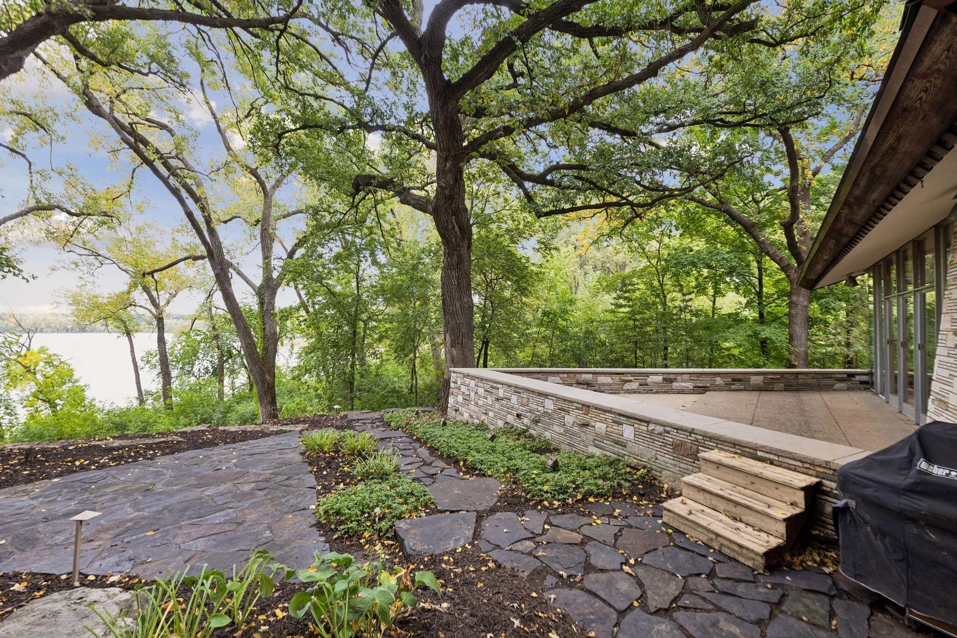 Photo 9 of 2801 Burnham Boulevard