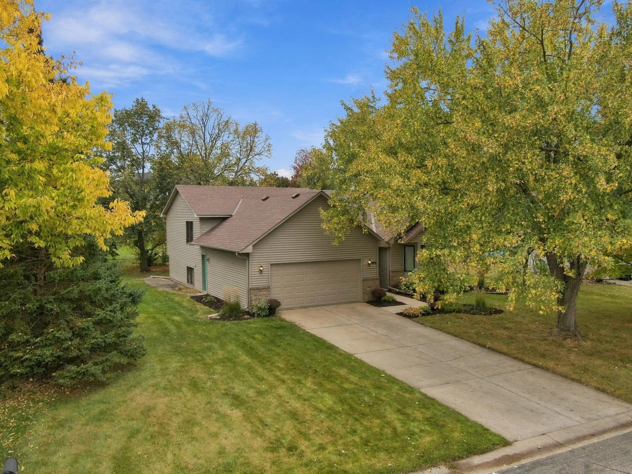 Photo 2 of 602 Todd Avenue