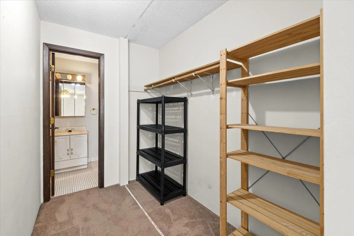 Photo 18 of 3421 Kent Street Unit 601