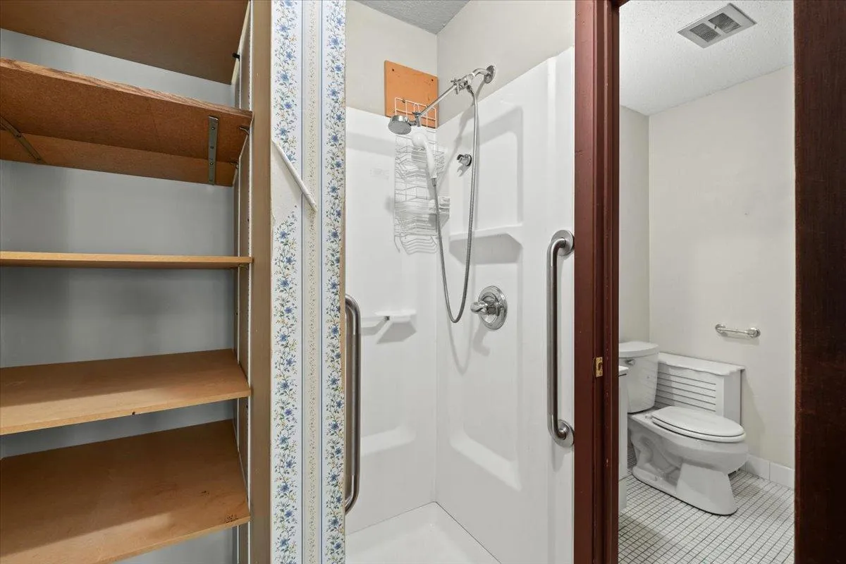 Photo 15 of 3421 Kent Street Unit 601