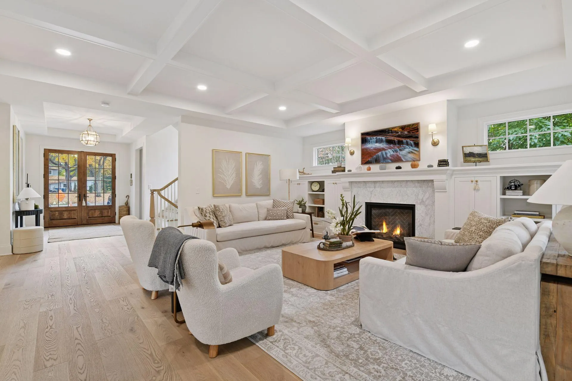 Photo 12 of 20565 Linden Road