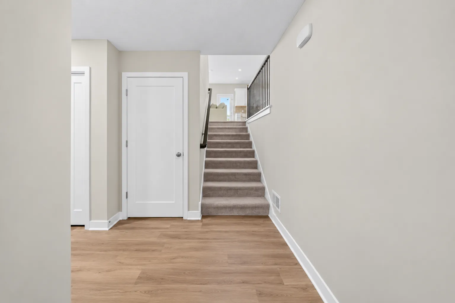 Photo 10 of 1238 Compton Avenue