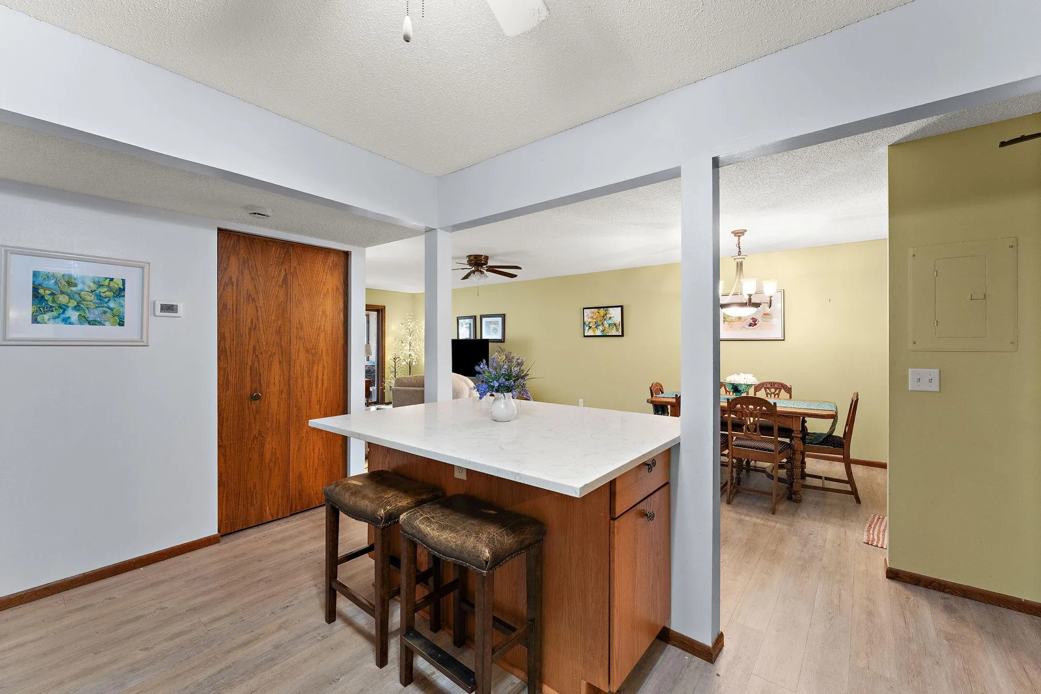 Photo 4 of 10540 43rd N Avenue Unit 203