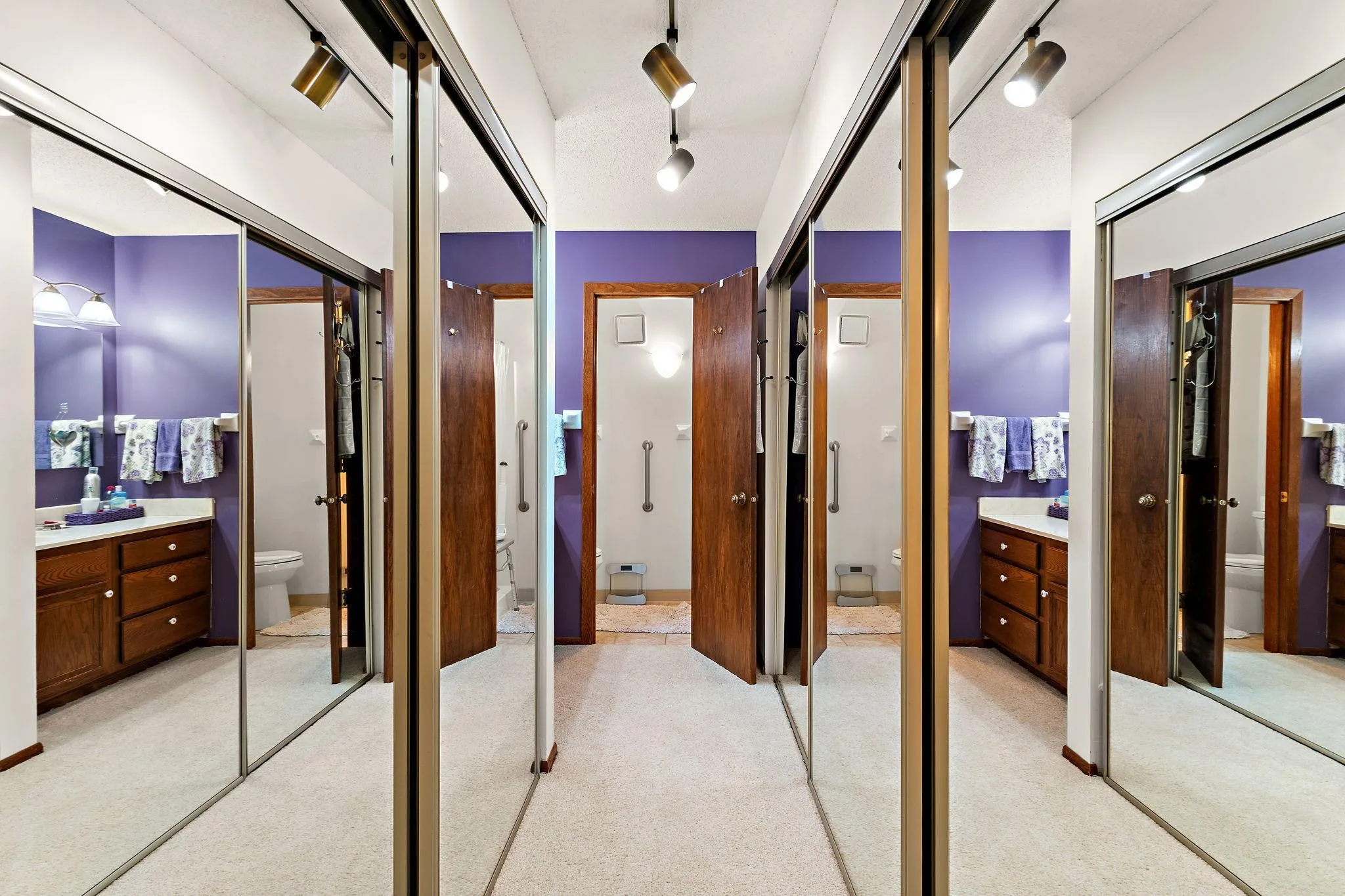 Photo 11 of 10540 43rd N Avenue Unit 203
