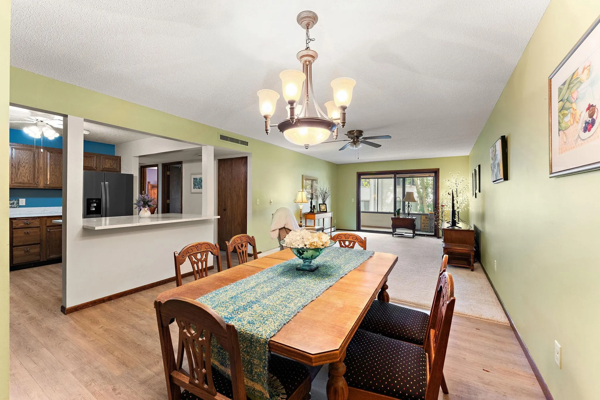 Photo 2 of 10540 43rd N Avenue Unit 203