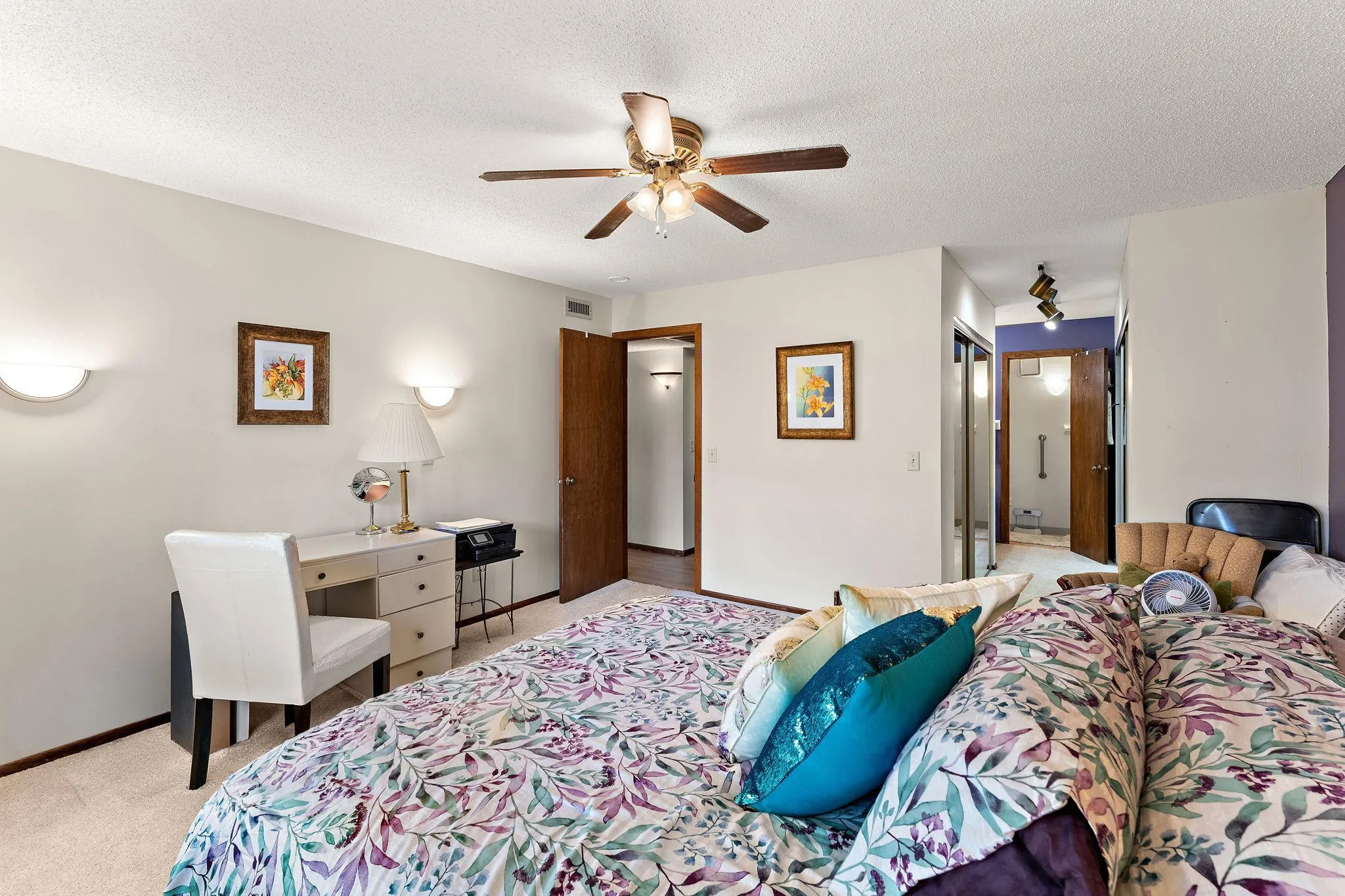 Photo 16 of 10540 43rd N Avenue Unit 203