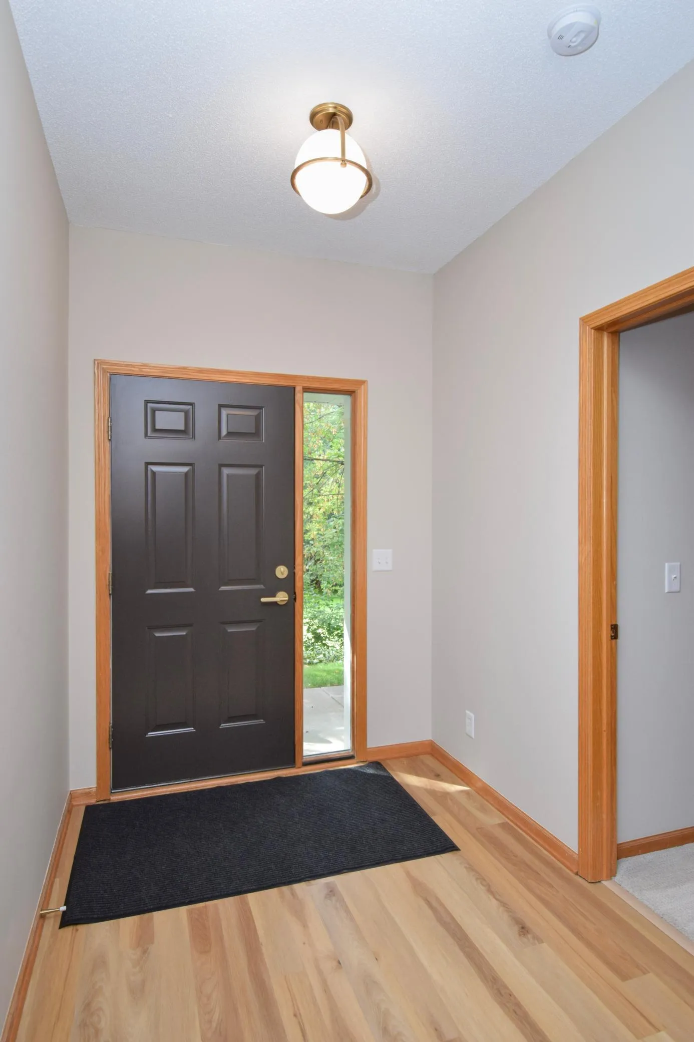 Photo 5 of 1010 18th Se Avenue