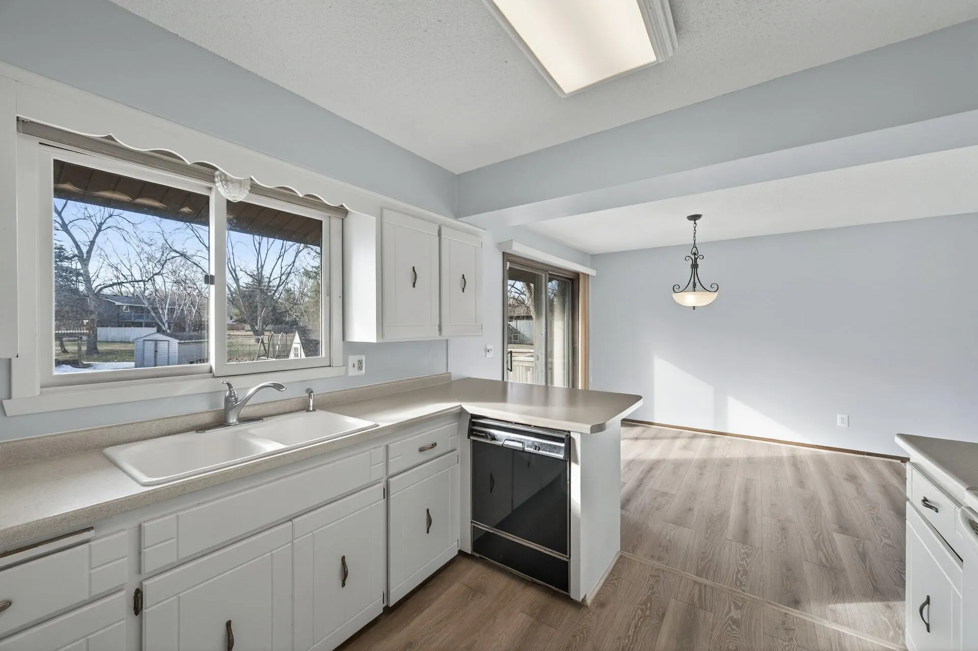 Photo 11 of 21306 Heath N Avenue