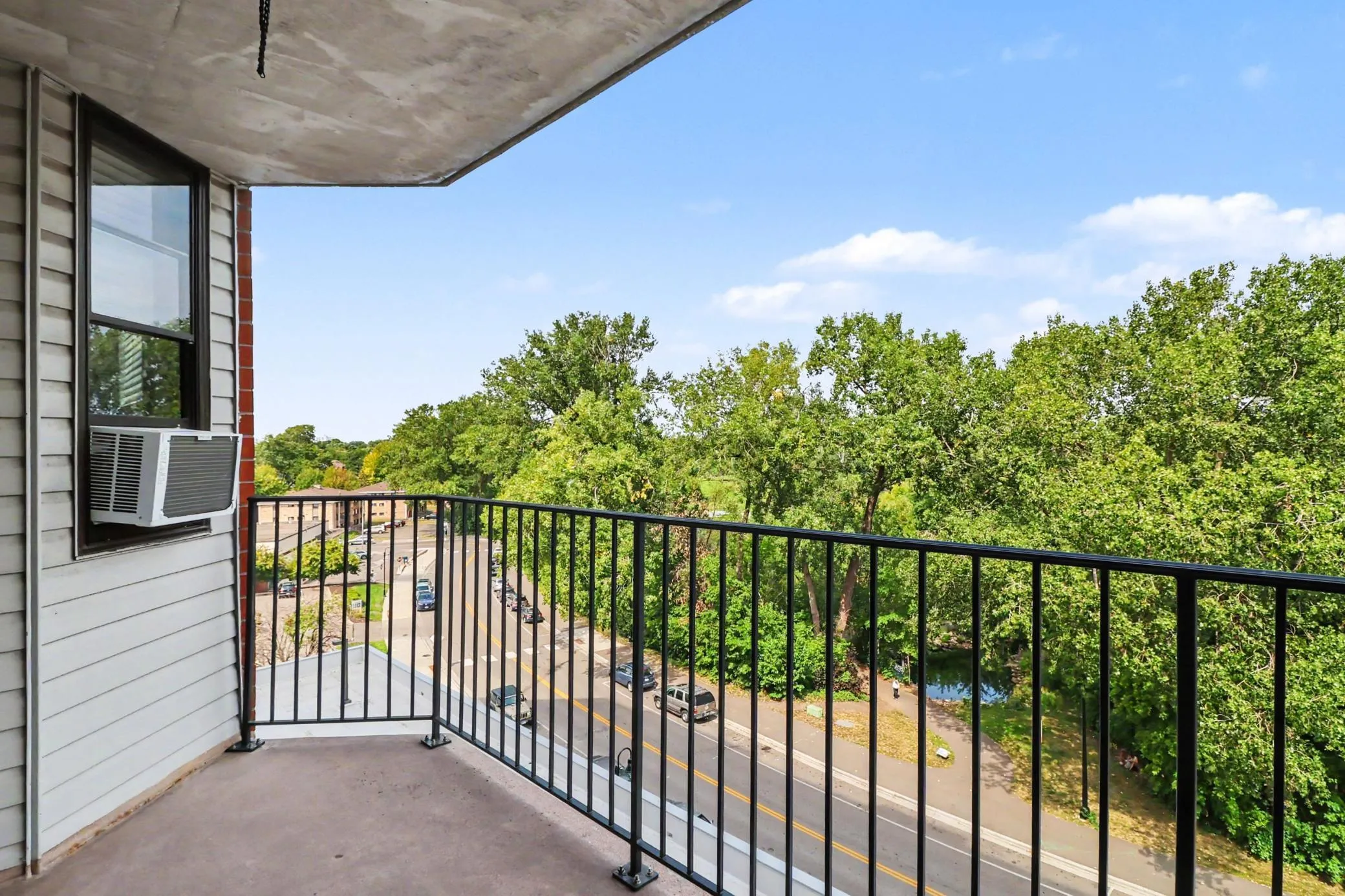 Photo 15 of 6500 Woodlake Drive Unit 506