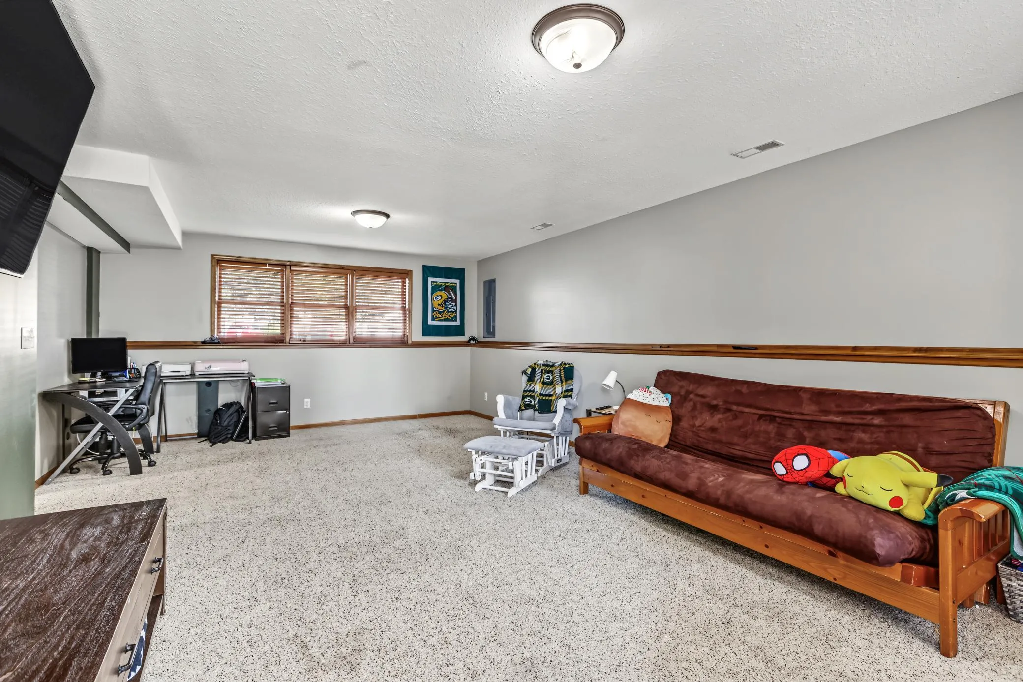 Photo 22 of 43 Nicholas Way