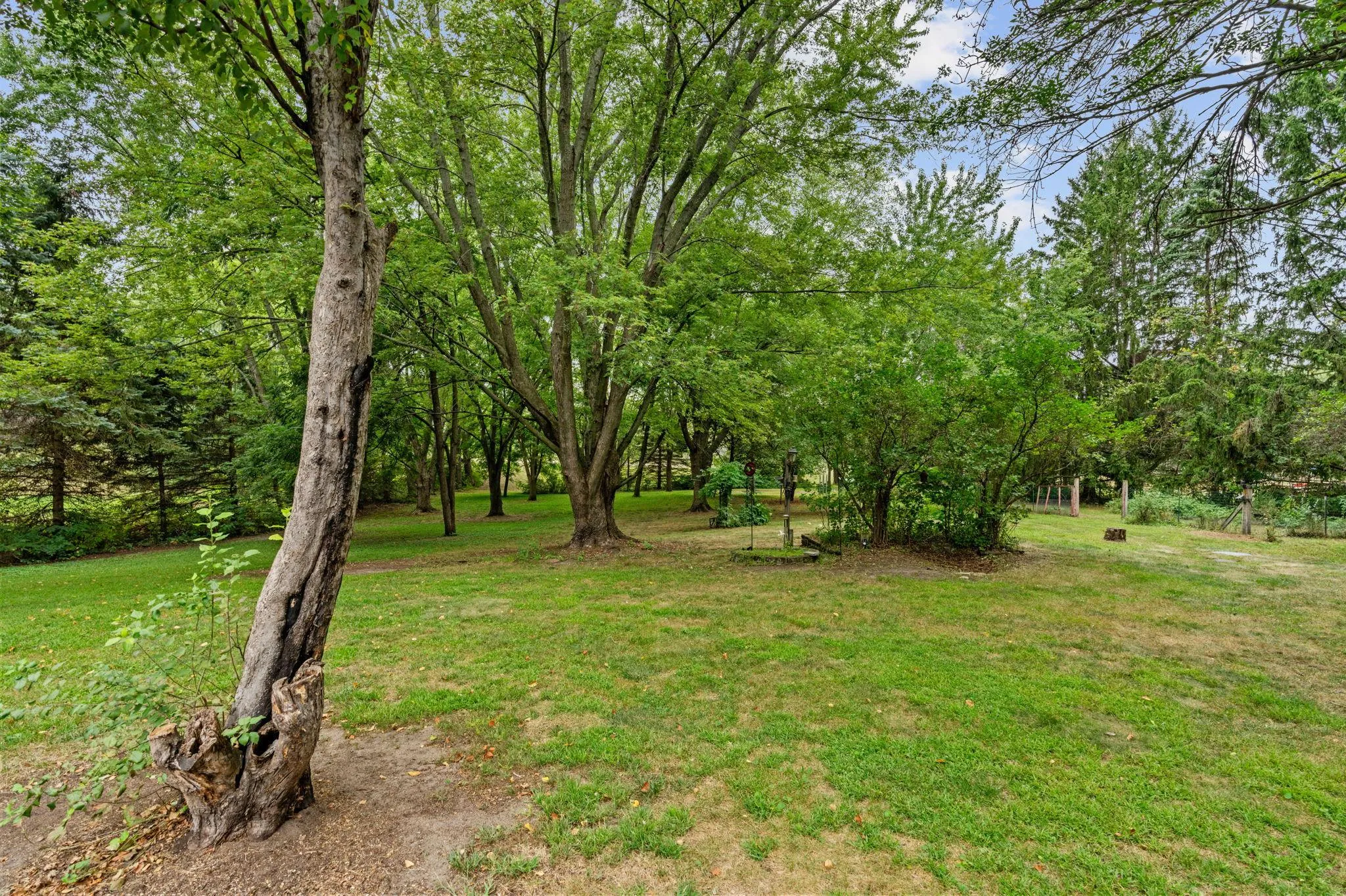 Photo 18 of 8389 Odell Ne Avenue