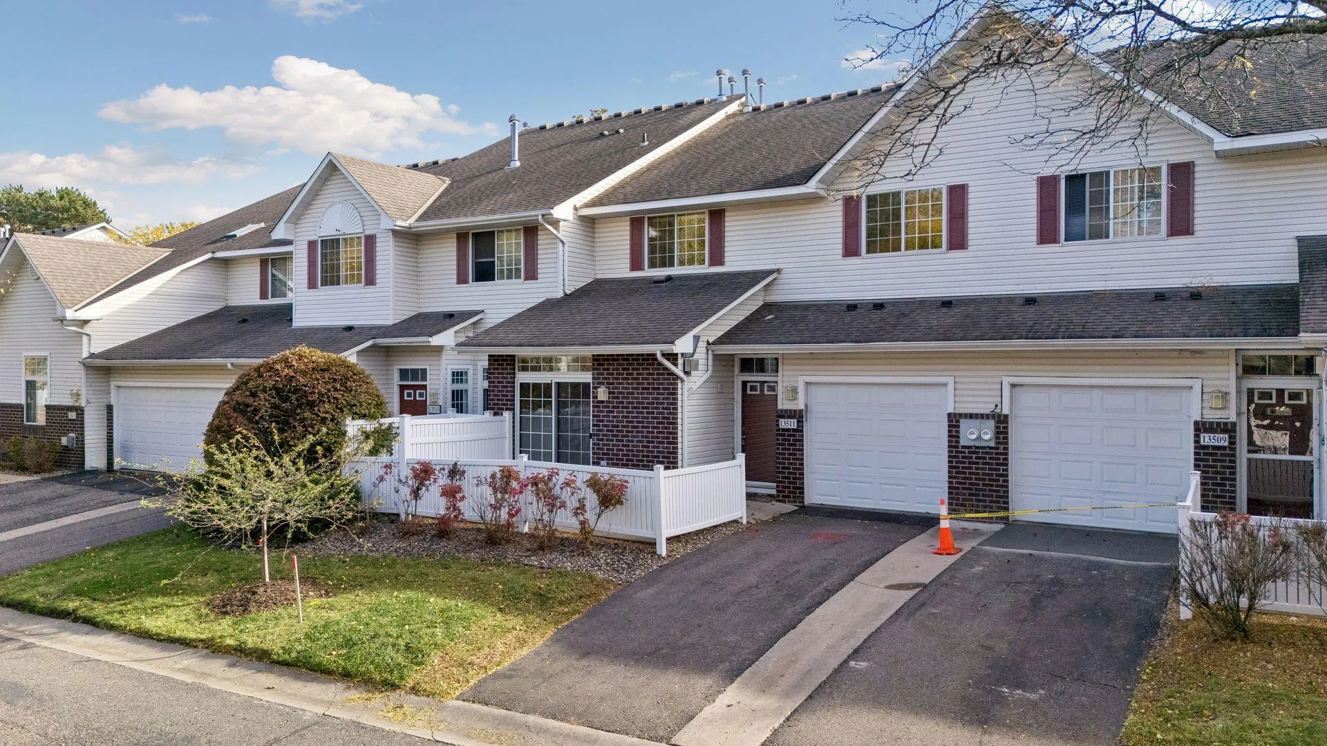 Photo 2 of 13511 Carmody Drive