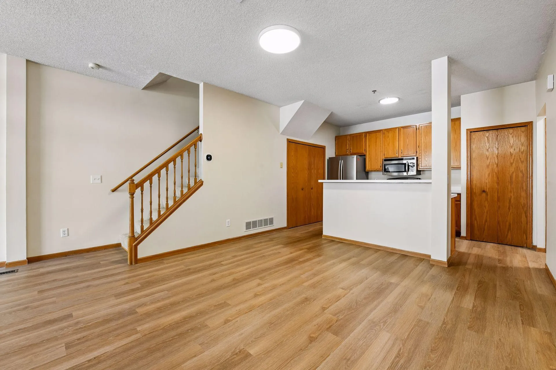 Photo 11 of 13511 Carmody Drive