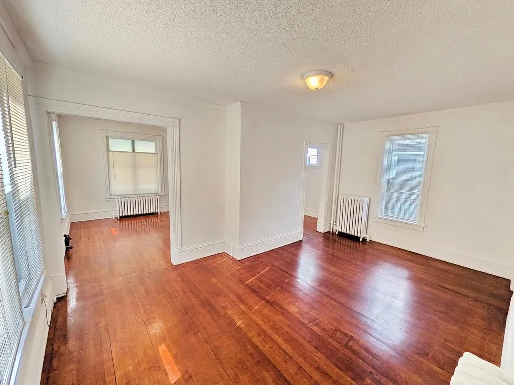Photo 16 of 743 Fillmore Ne Street