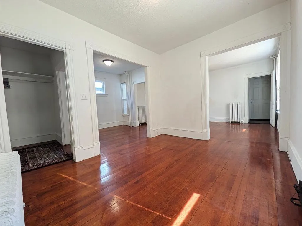 Photo 13 of 743 Fillmore Ne Street