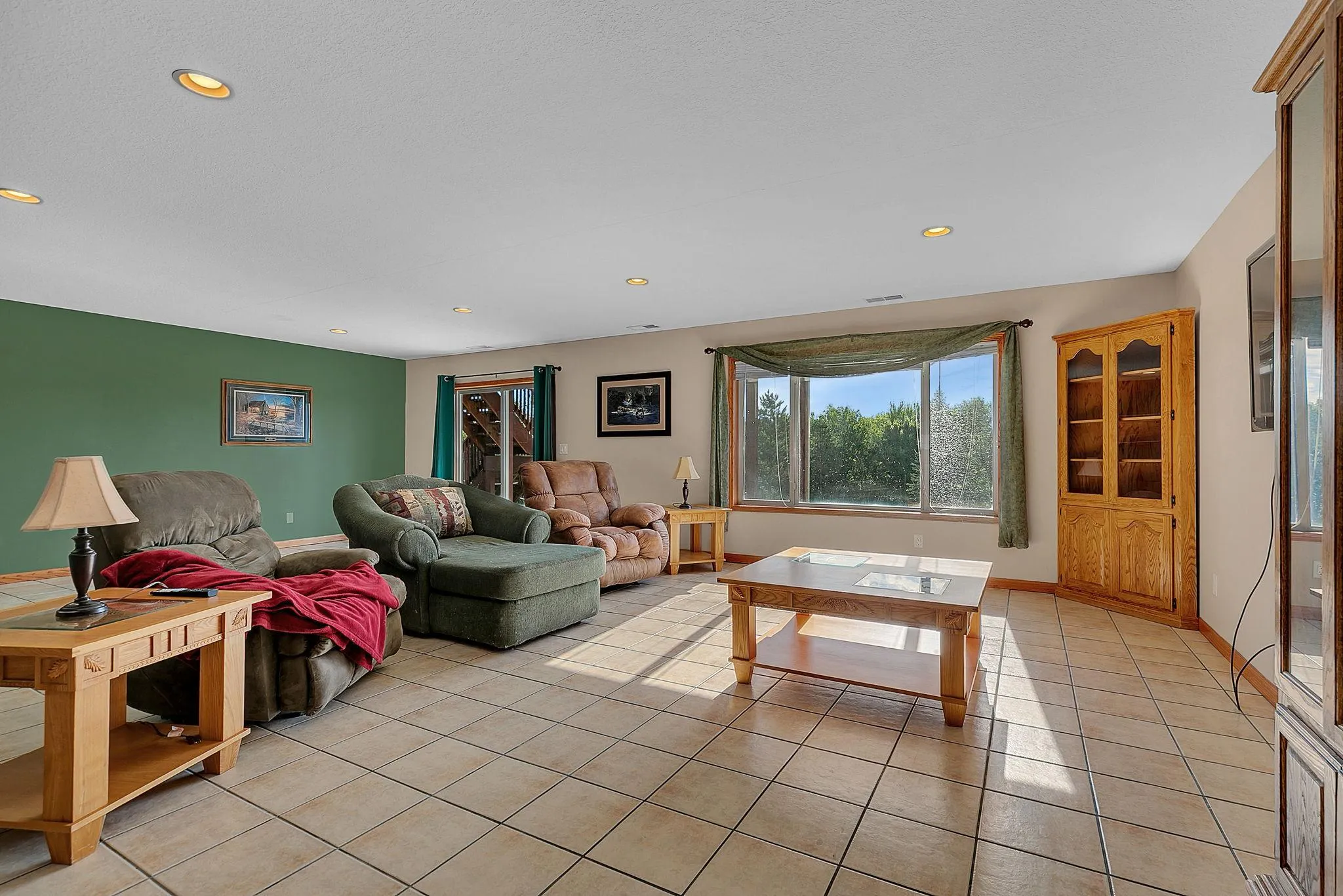 Photo 3 of 2010 Balsam Lane