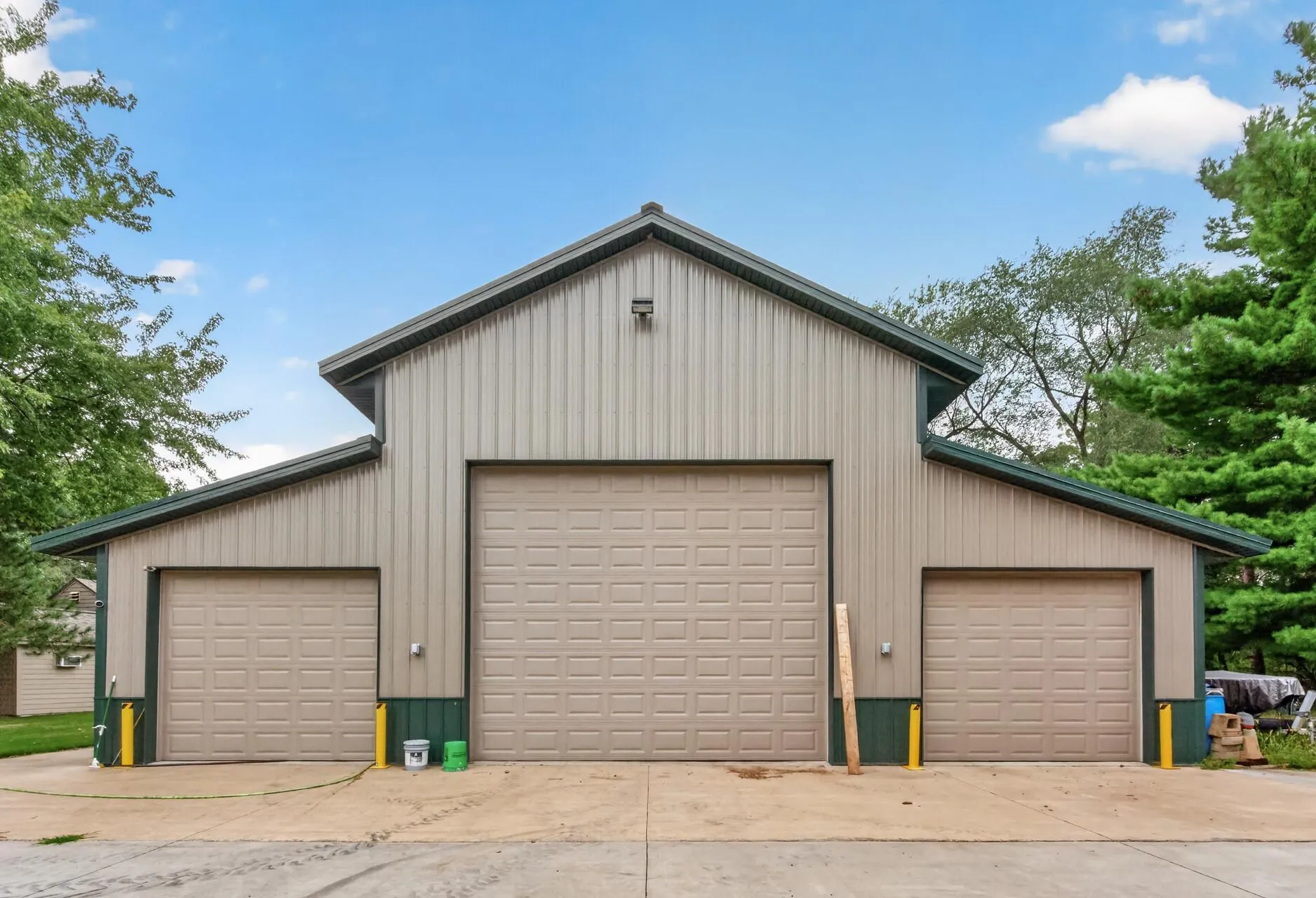 Photo 41 of 2900 Itasca S Avenue
