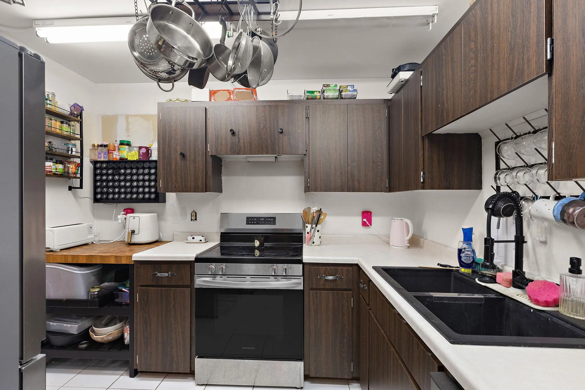 Photo 18 of 4100 Parklawn Avenue Unit 109