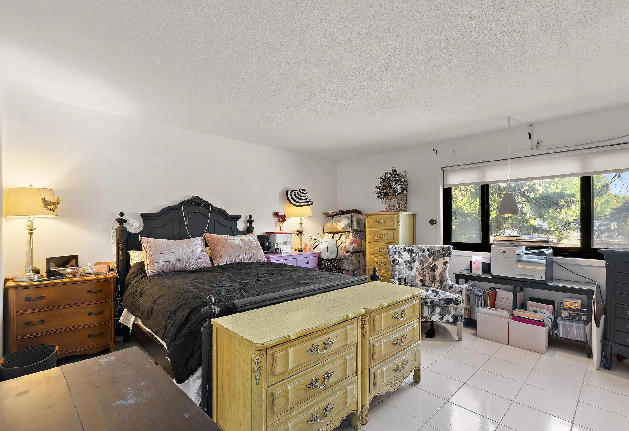 Photo 20 of 4100 Parklawn Avenue Unit 109