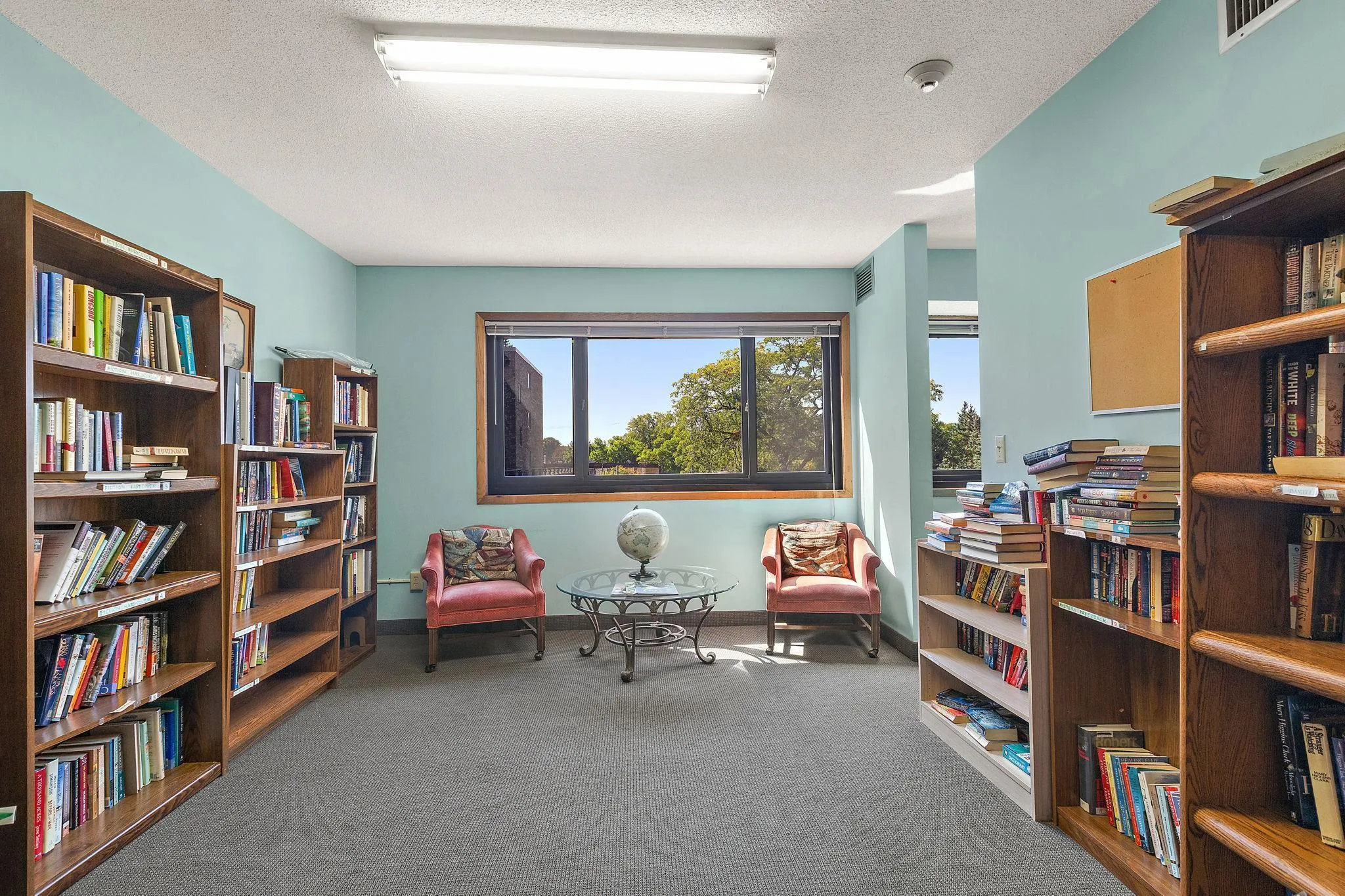 Photo 12 of 4100 Parklawn Avenue Unit 109